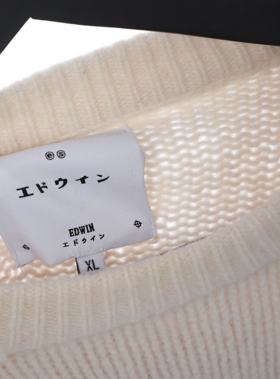 Edwin Edwin Japan Ellis Knit Wool Sweater Beige fits L Size US XL / EU 56 / 4 - 4 Thumbnail