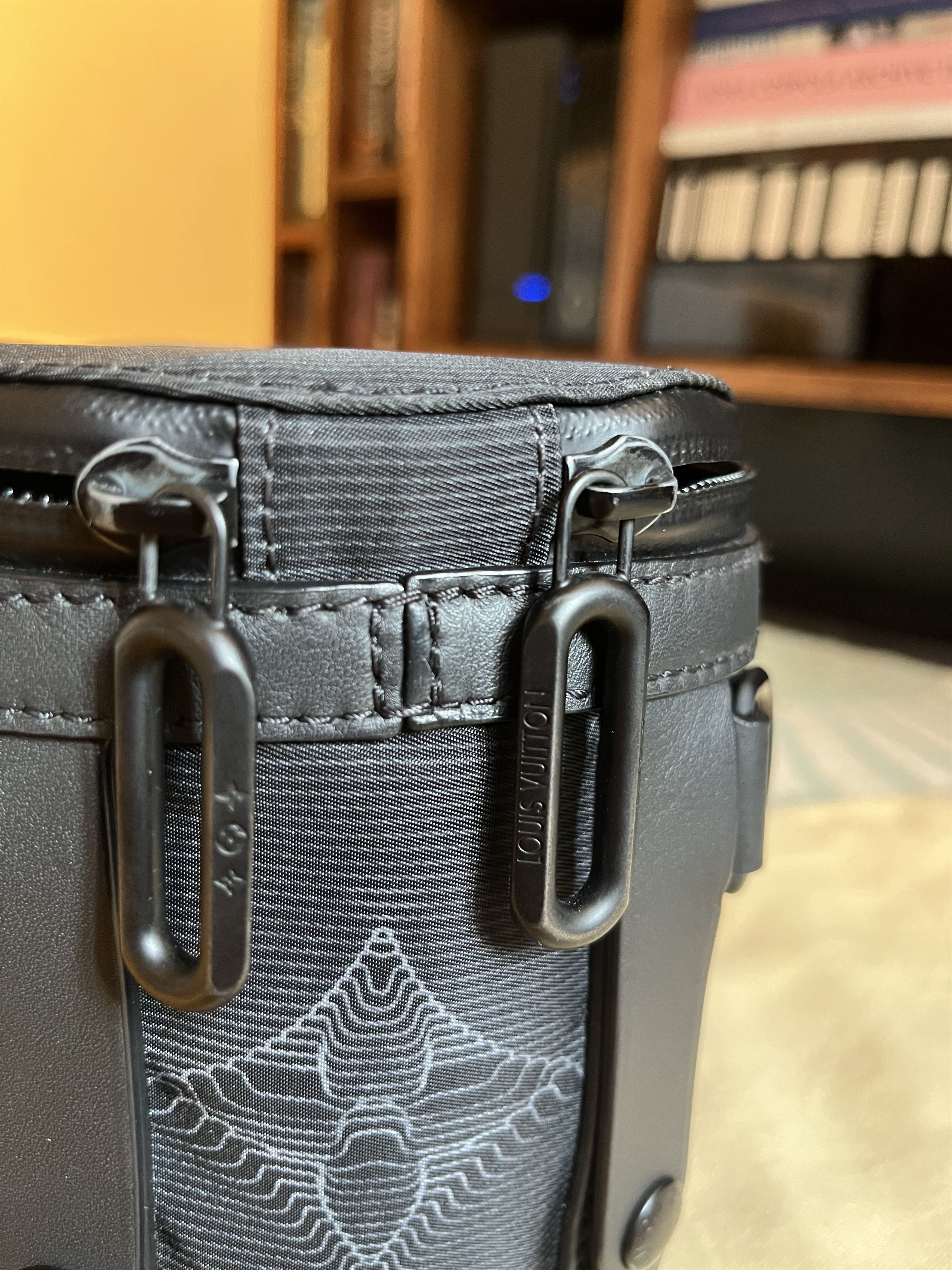 Louis Vuitton Louis Vuitton 2054 Expandable Polochon by Virgil Abloh Size ONE SIZE - 11 Thumbnail