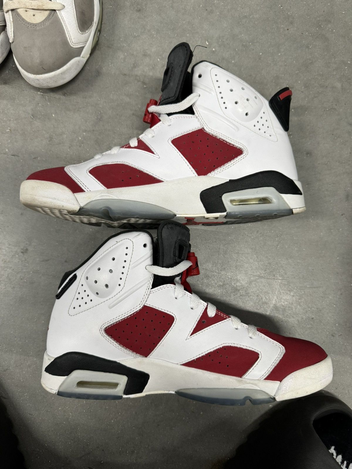 Jordan Brand Used Jordan6 “Carmine” Size 9 Size US 9 / EU 42 - 2 Thumbnail