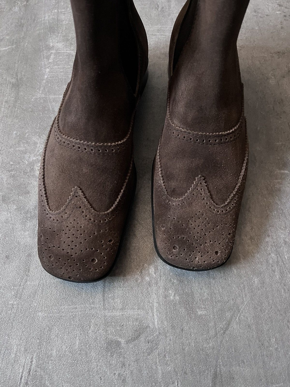 Miu Miu Miu Miu vintage chelsea boots 90s brown suede Size US 9 / EU 42 - 2 Thumbnail