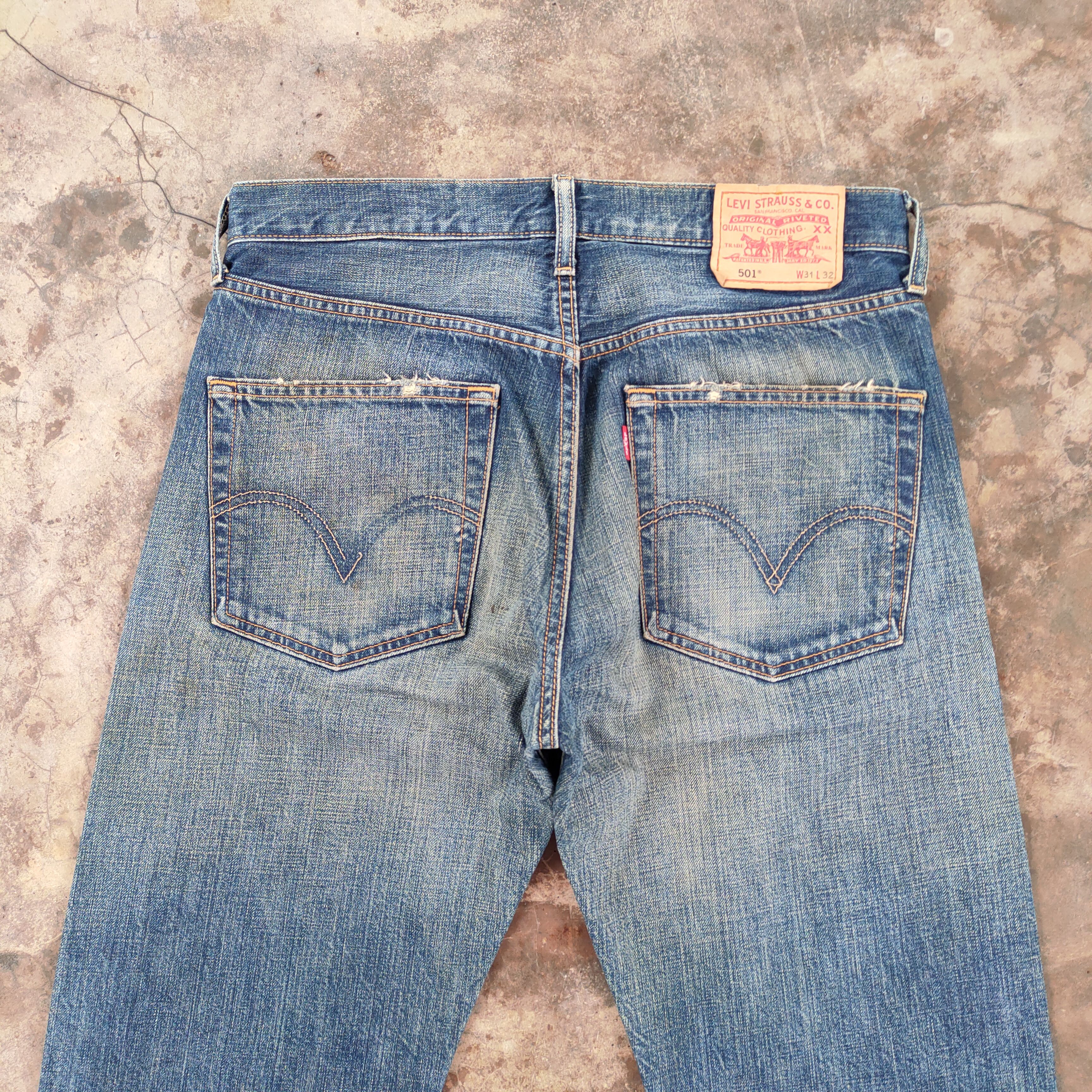Levi's Vintage Clothing Vintage Levi's 501 RUSTY ripped denim jeans pants Size US 32 / EU 48 - 11 Thumbnail