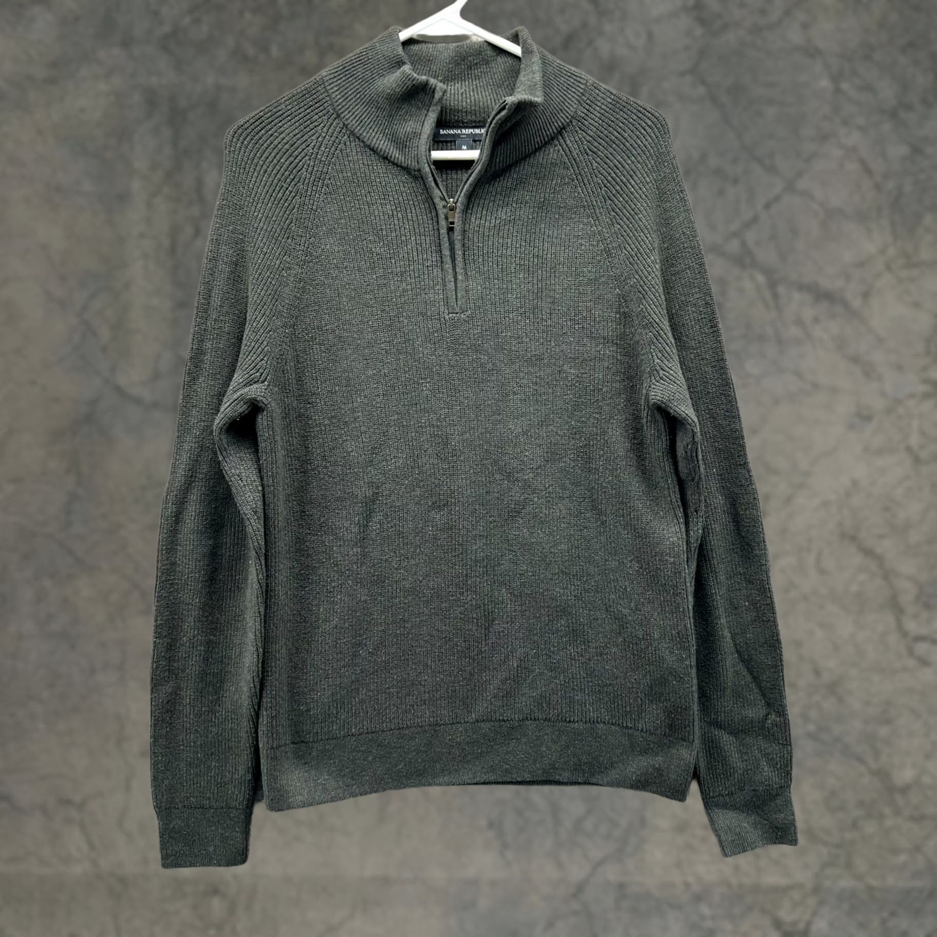 Banana Republic Banana Republic Sweater Mens Medium Olive Green Quarter Zip Pullover Fleece - Size US M / EU 48-50 / 2 - 1 Thumbnail