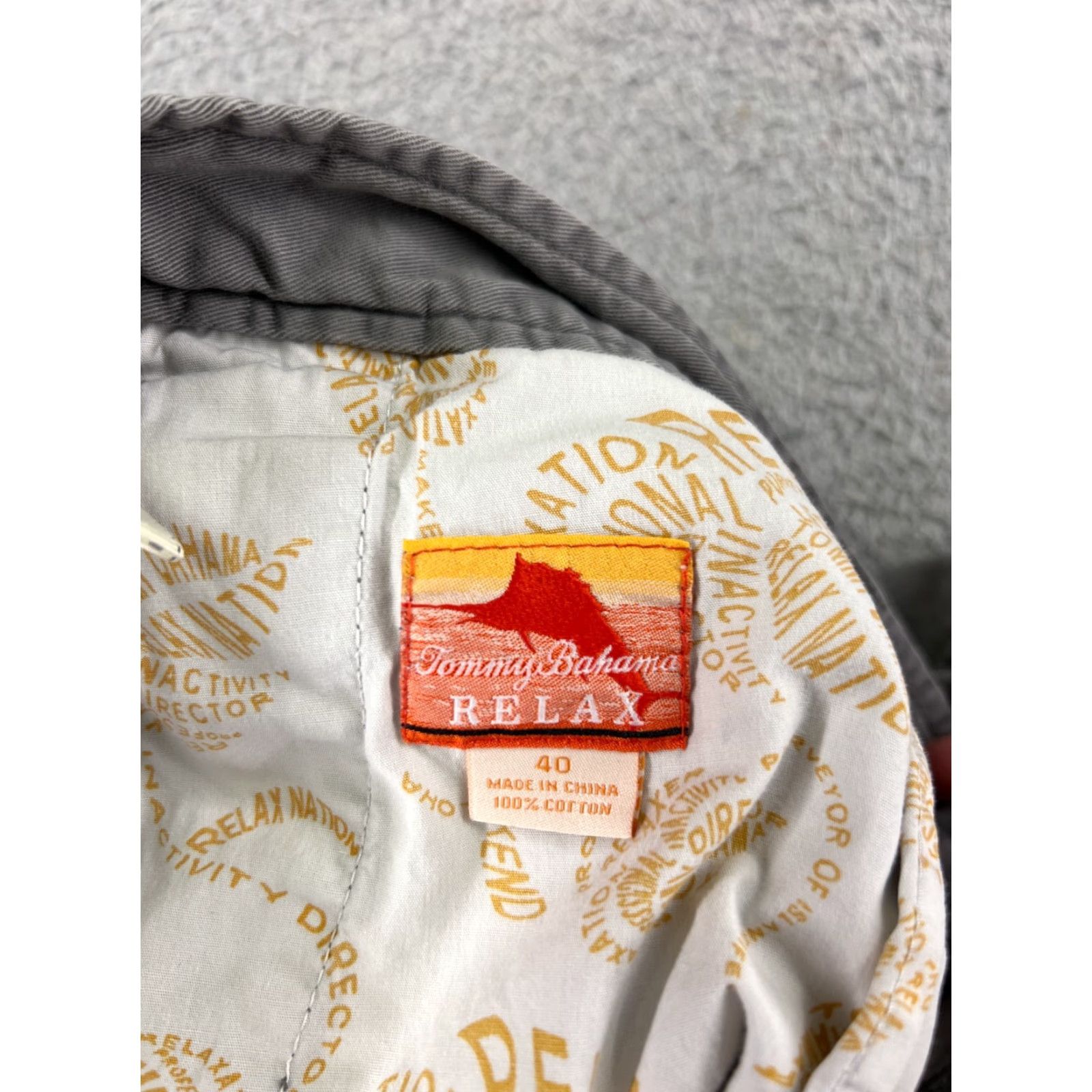 Tommy Bahama Tommy Bahama Shorts Men 40 Gray 100% Cotton Chino Beach Resort Vacation Size US 40 / EU 56 - 7 Thumbnail