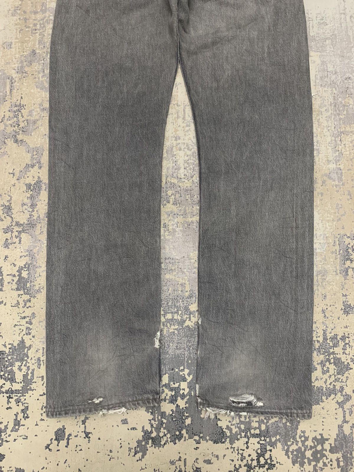 Levi's Vintage Levis 501 Distressed Denim Jeans USA W31x33 Size US 31 - 13 Thumbnail