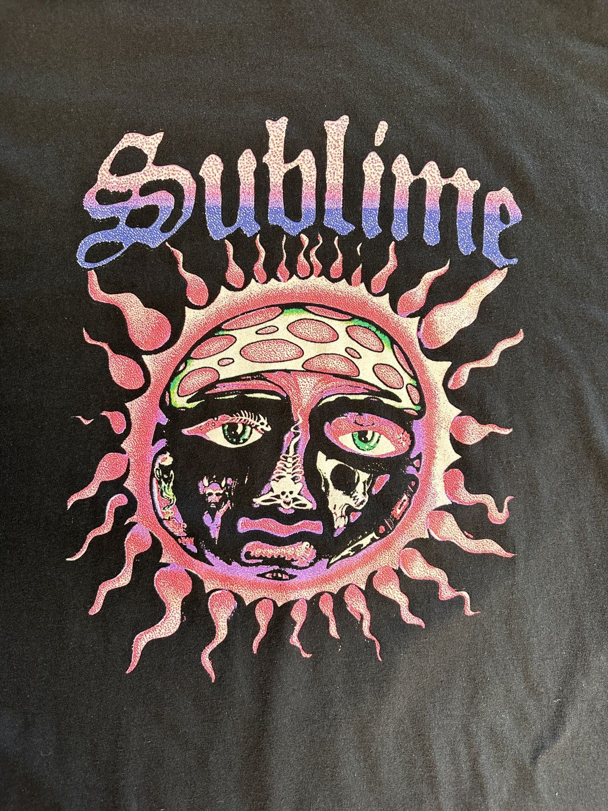 Sublime Sublime black tee with pink flames and sun design Size US XL / EU 56 / 4 - 2 Thumbnail
