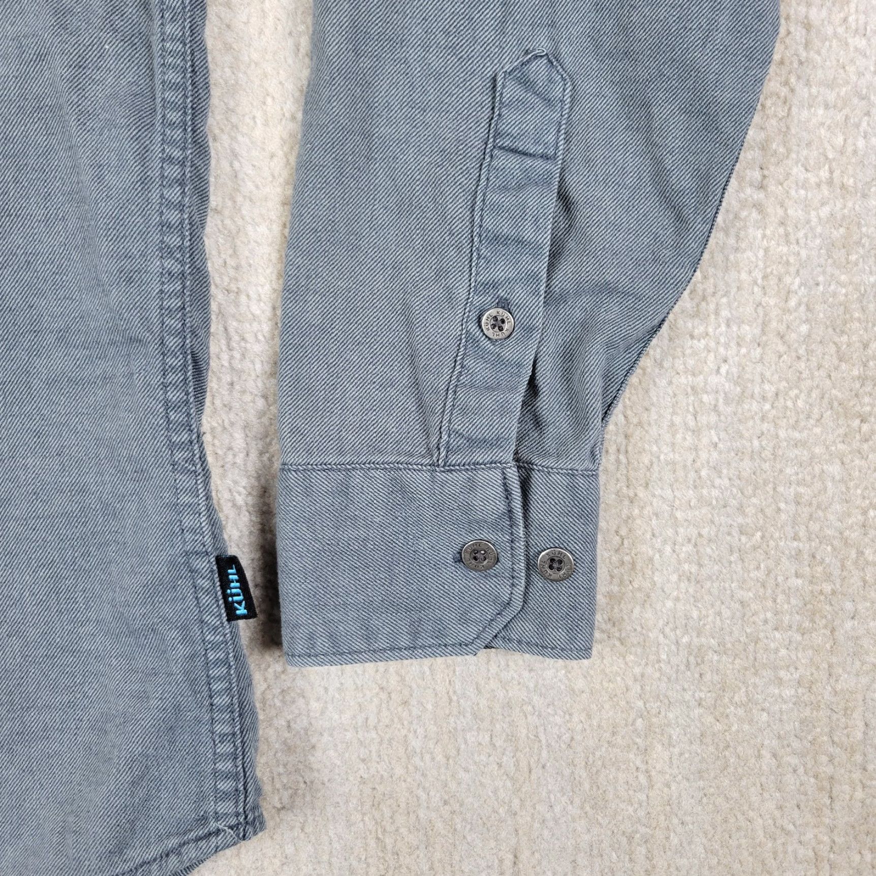 Vintage Kuhl Descendr Flannel Shirt Mens M Gray Long Sleeve Button Up Hiking Outdoors Shirt Mens M Gray Button-Up Shirt Outdoors Hiking Descendr Flannel Kuhl Size US M / EU 48-50 / 2 - 7 Thumbnail