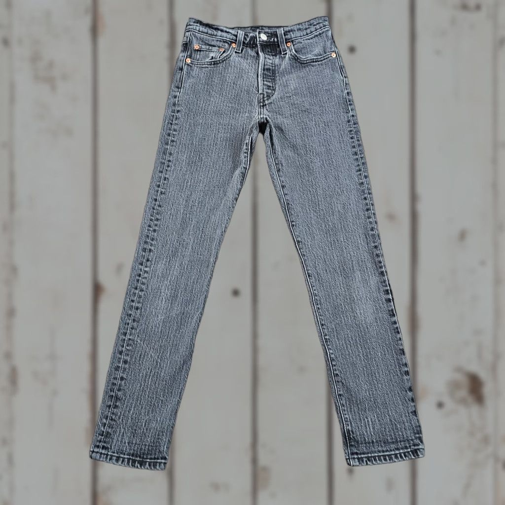 Levi's Levi's 501 Jeans Women Skinny Mid Rise Gray 25x27 Cotton Blend Stretch - Regular Size 25 - Inseam 27 - Denim - Logo Accents - Pre-Owned Size 42" / US 20 - 1 Thumbnail