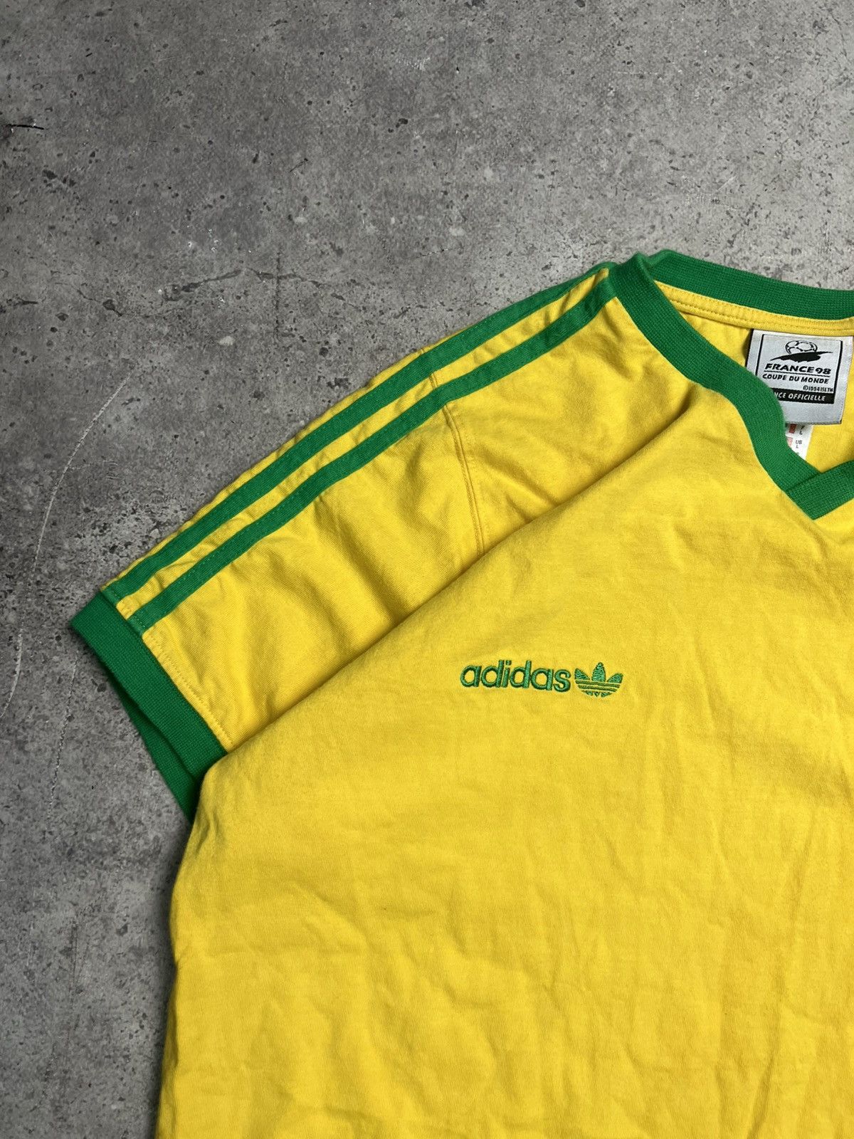 Adidas Vintage World Cup 1998 Brazil Tee Size US L / EU 52-54 / 3 - 4 Thumbnail