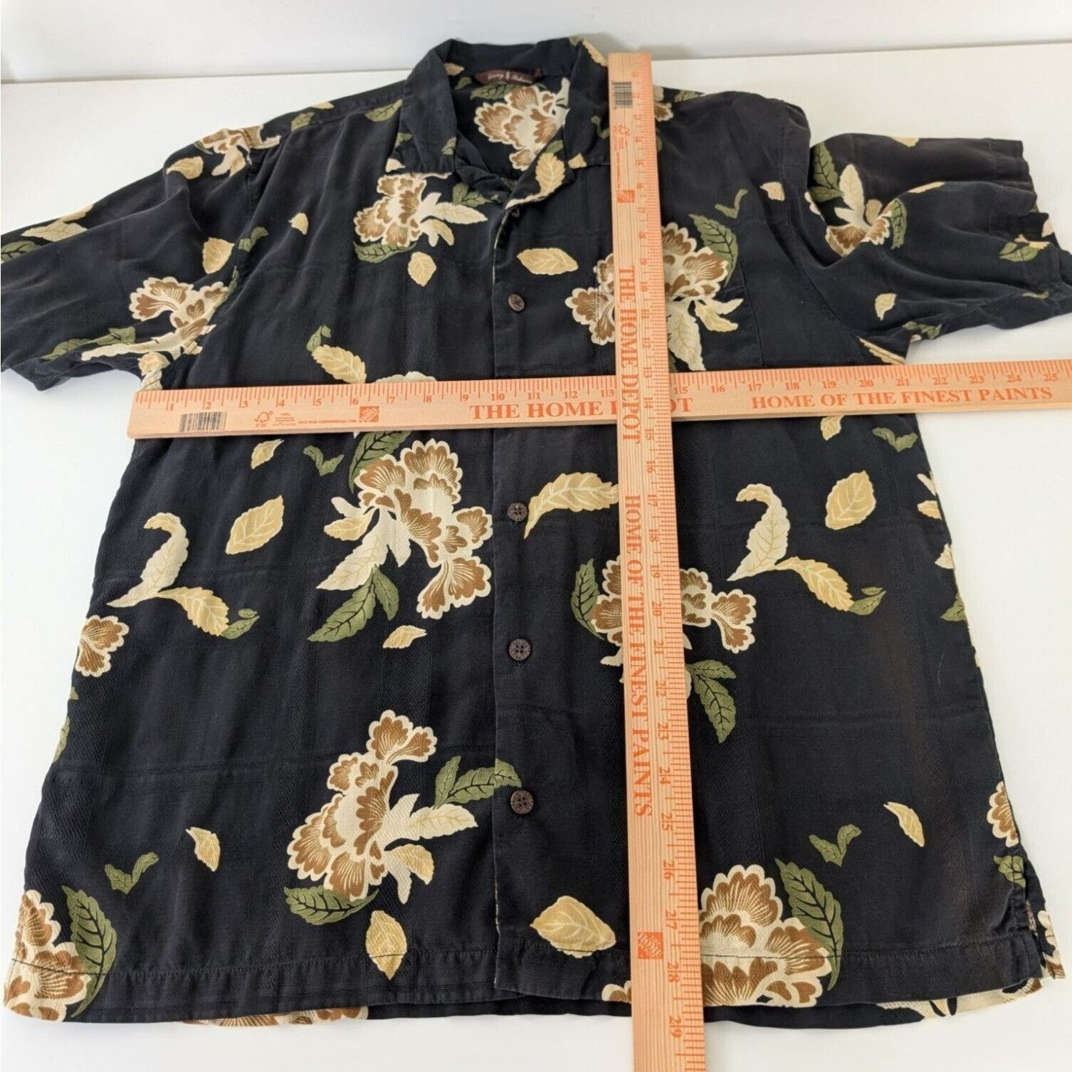 Tommy Bahama Tommy Bahama Floral Shirt Mens Size Medium Black Silk Hawaii Size US M / EU 48-50 / 2 - 9 Thumbnail
