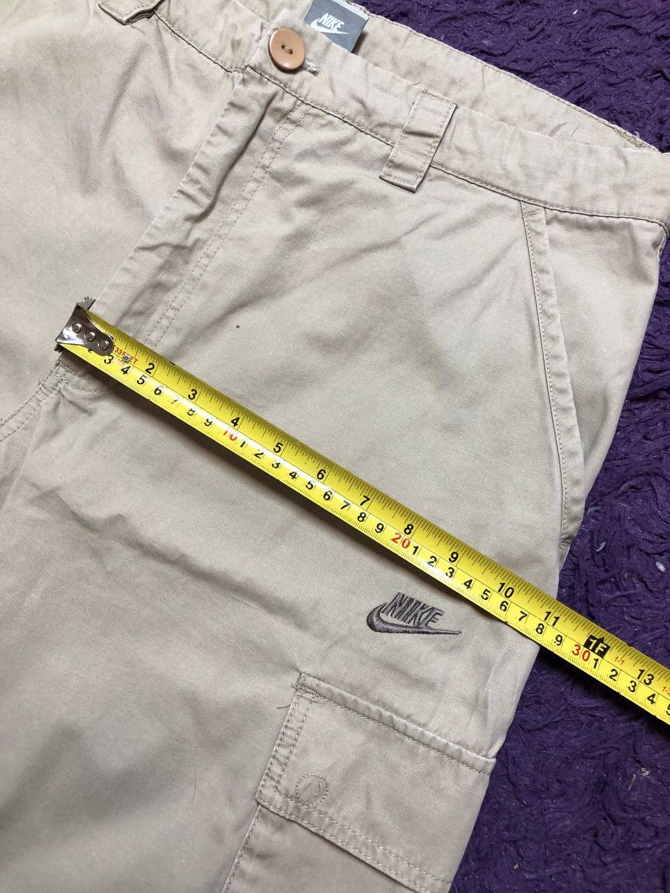 Nike streetwear beige denim shorts Vintage Y2K logo NIKE Size US 34 / EU 50 - 13 Thumbnail