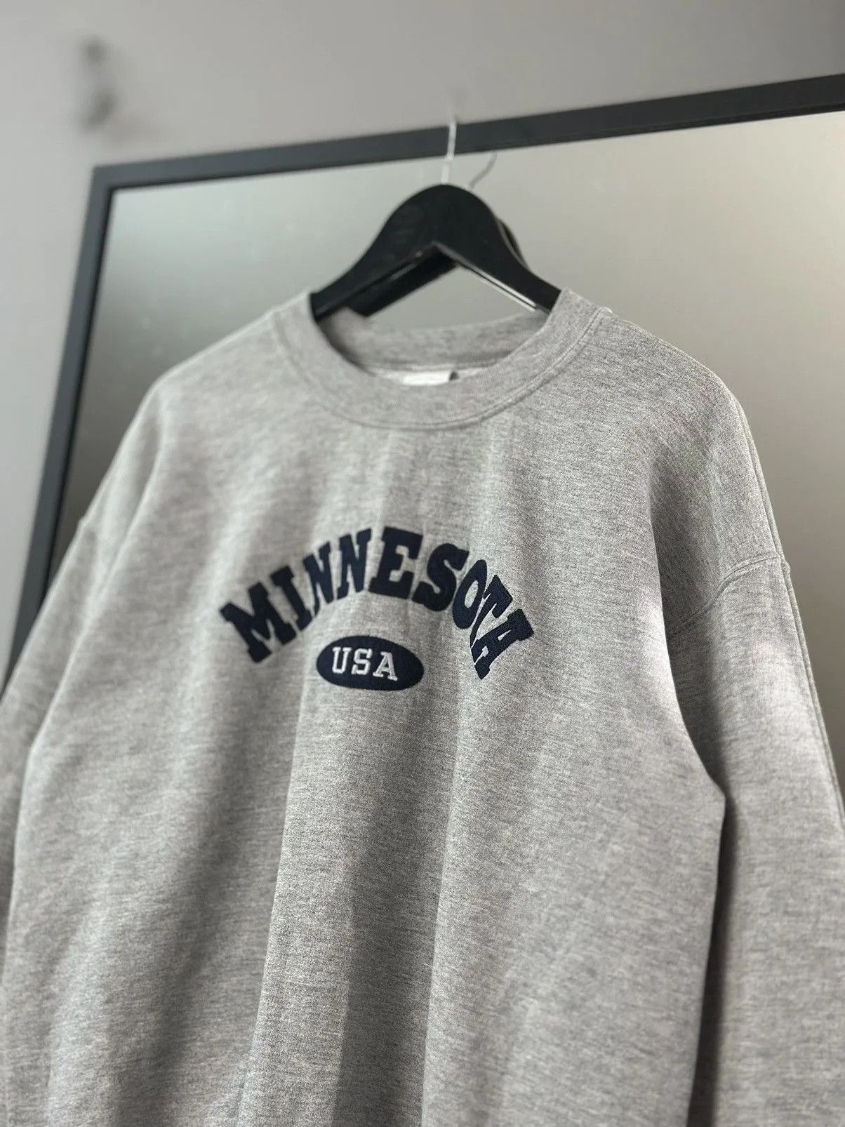Other Vintage MINNESOTA Sweatshirt Y2K USA Hoodie Supreme Style Size US L / EU 52-54 / 3 - 4 Thumbnail