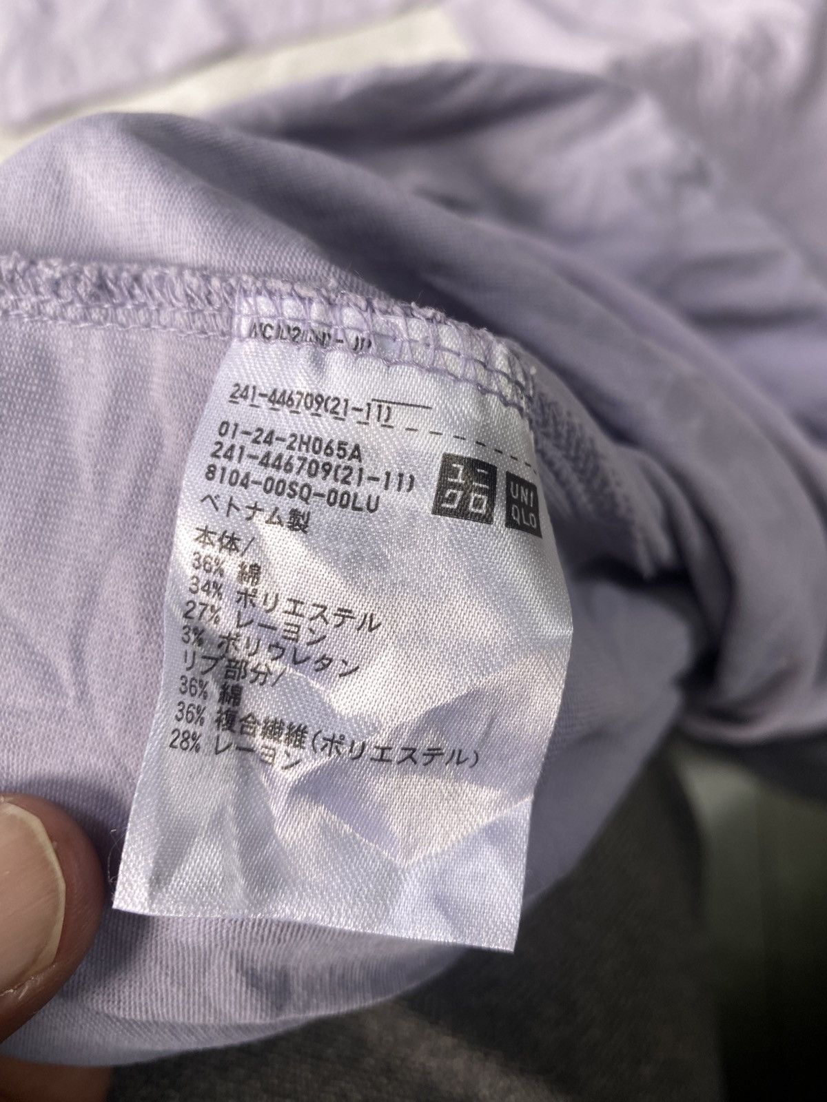 Uniqlo Uniqlo size m long sleeve Size US M / EU 48-50 / 2 - 2 Thumbnail