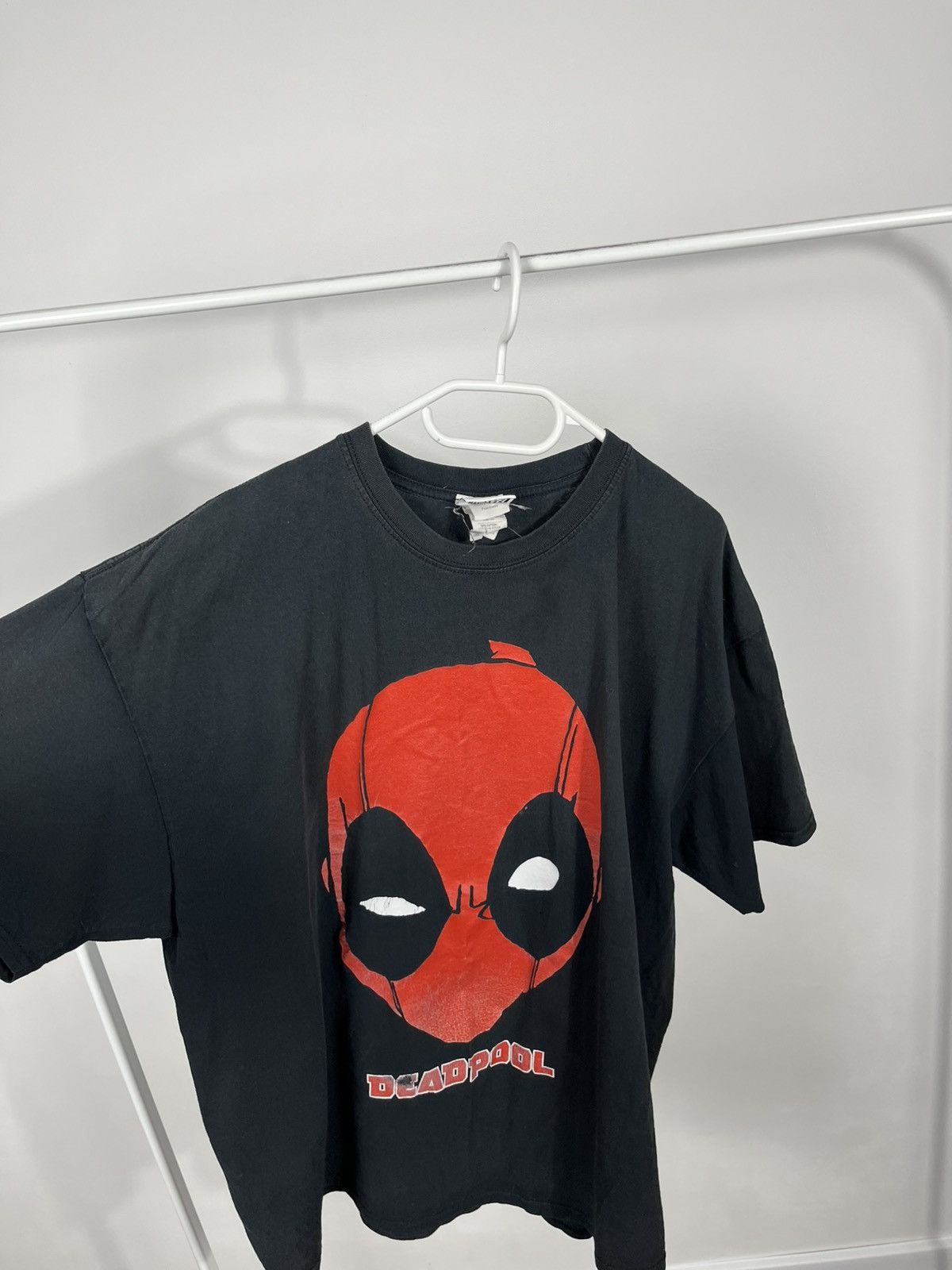 Gildan Marvel Deadpool Big Face Graphic T Shirt Black 2XL Size US XXL / EU 58 / 5 - 9 Thumbnail