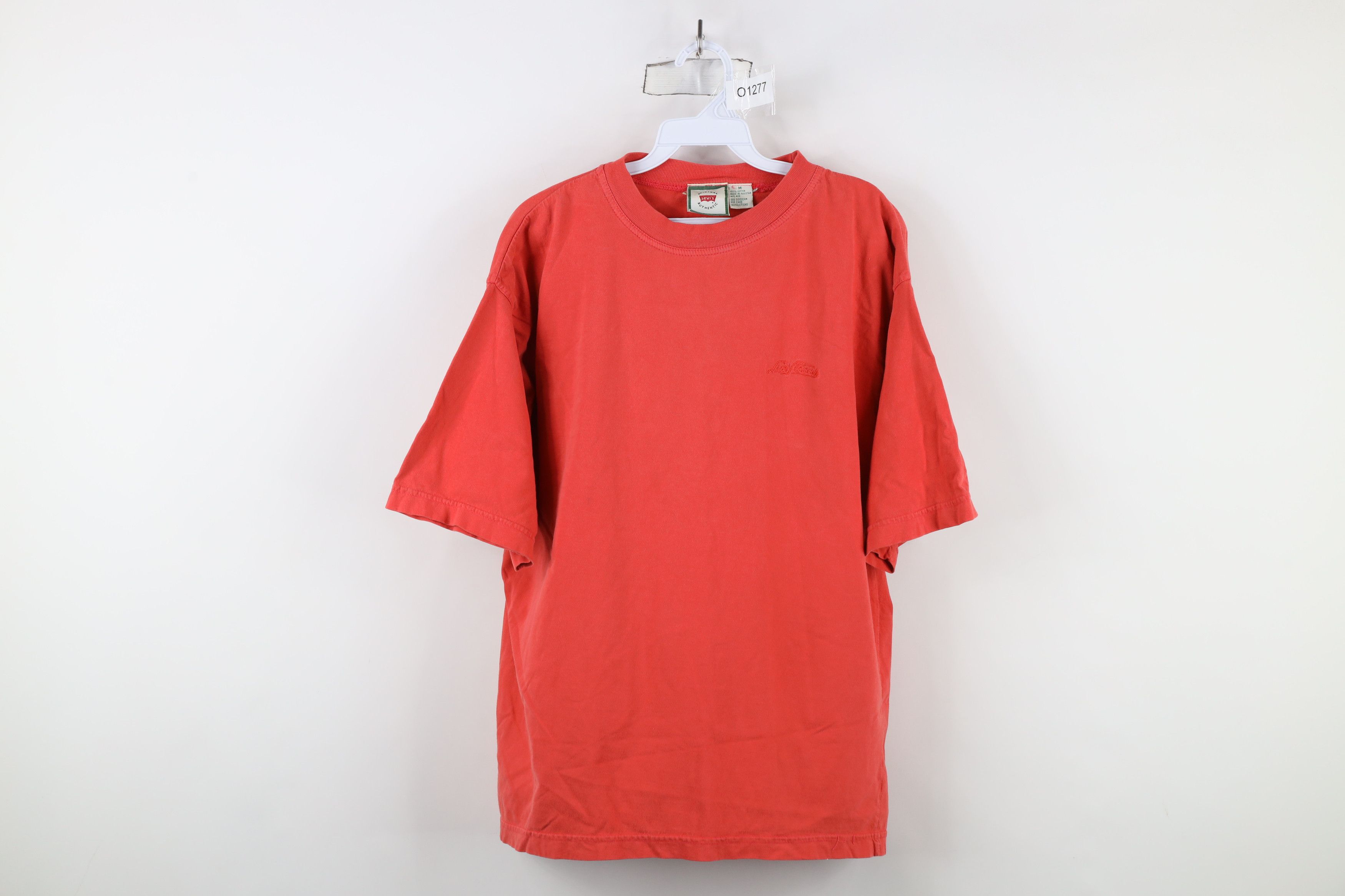 Levi's × Vintage Vintage 90s Levis Spell Out Script T-Shirt Coral Pink Cotton Size US M / EU 48-50 / 2 - 1 Thumbnail
