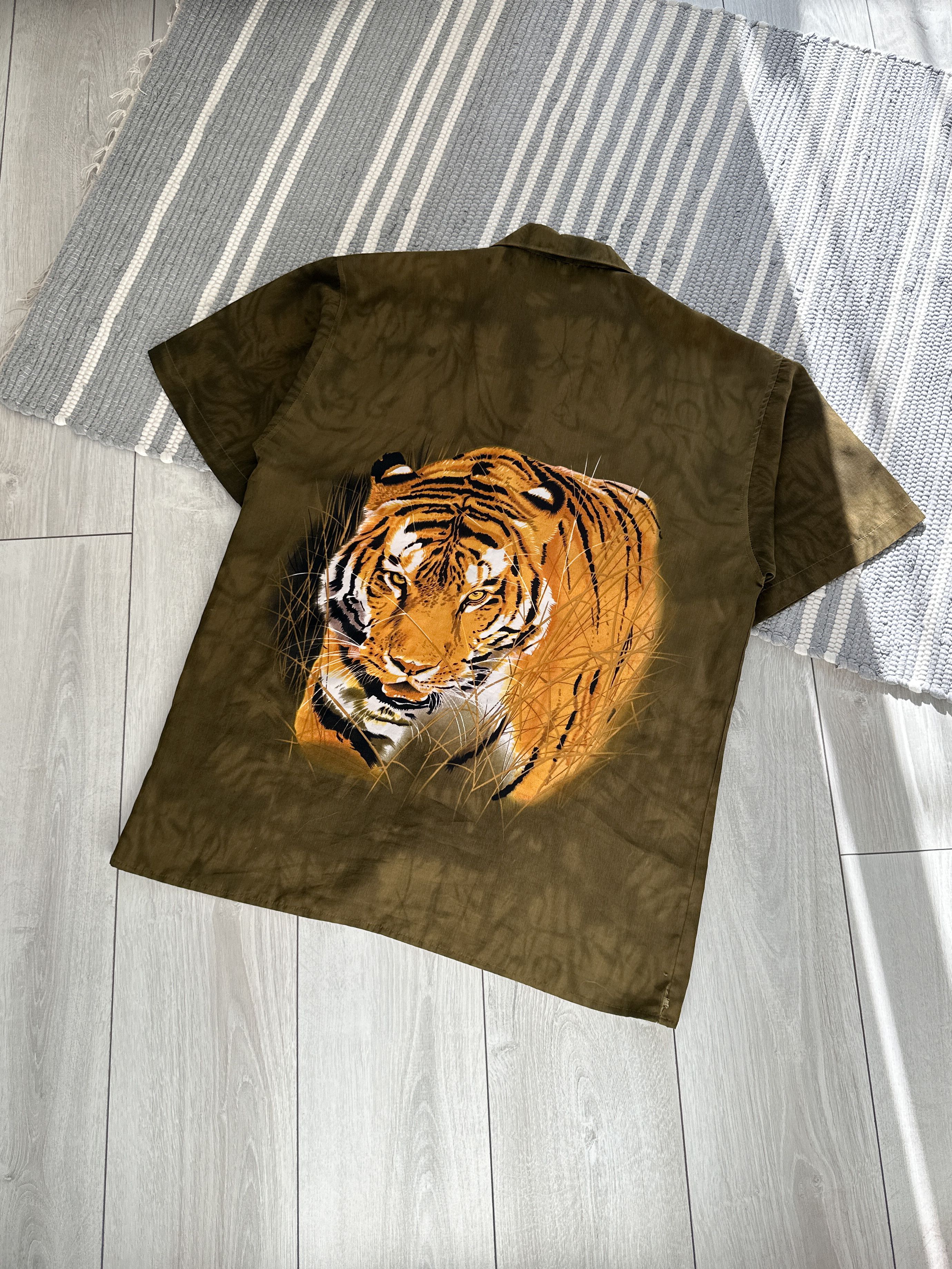 Vintage Vintage Tiger Hawaiian Shirt Size US XL / EU 56 / 4 - 2 Thumbnail
