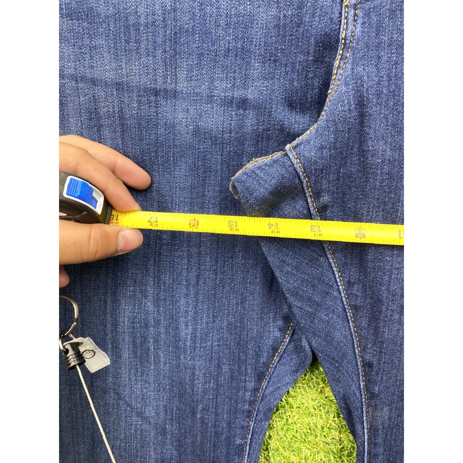 Levi's Levis Jeans 726 Flare Womens 24W Blue Denim Stretch High Rise Waterless Size 42" / US 20 - 2 Thumbnail