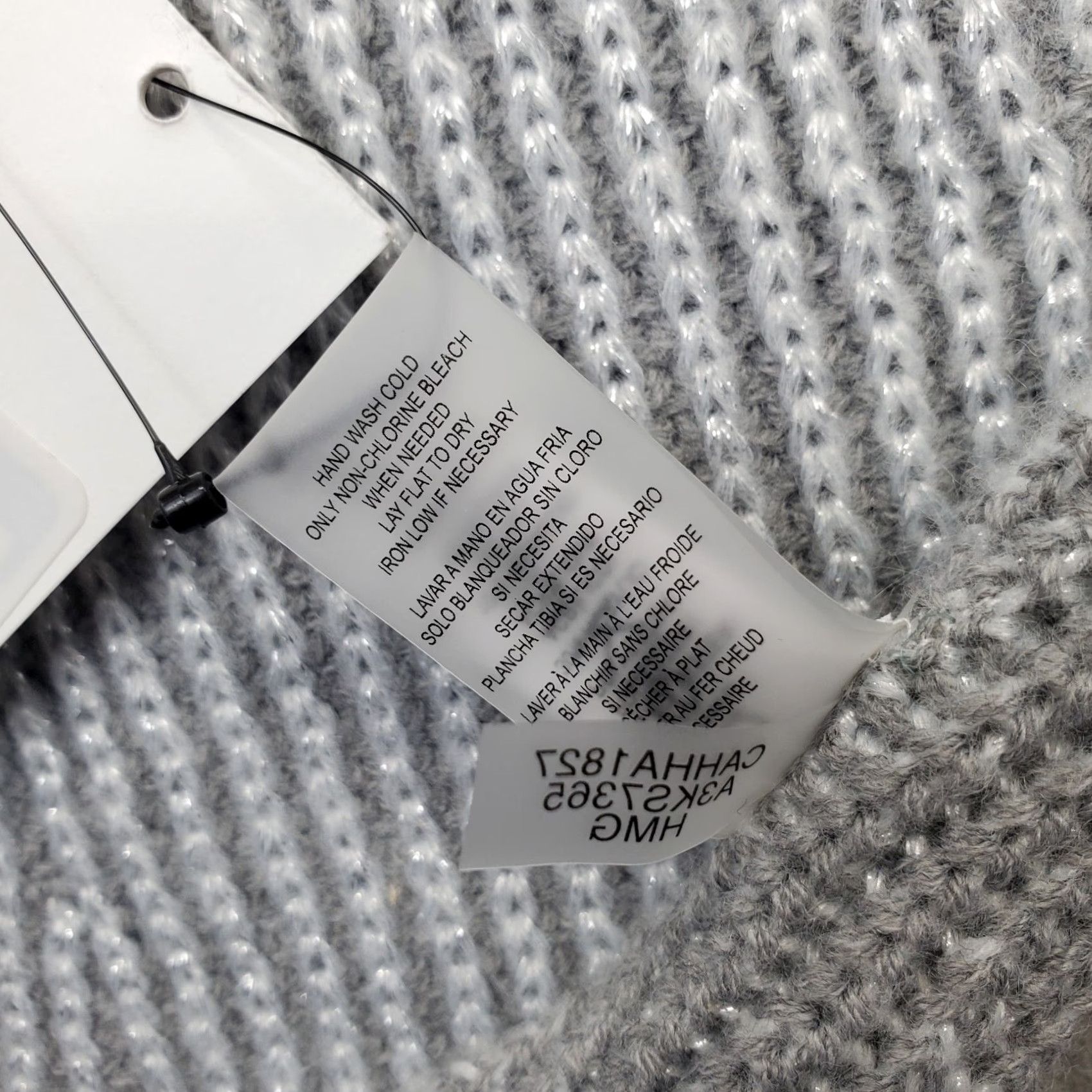 Calvin Klein Calvin Klein Unisex Ribbed Scarf Scarf Unisex One Size Heather Gray Metallic Neck Warmer NWT 90s Preppy Womens Mens Girls Boys Size ONE SIZE - 6 Thumbnail