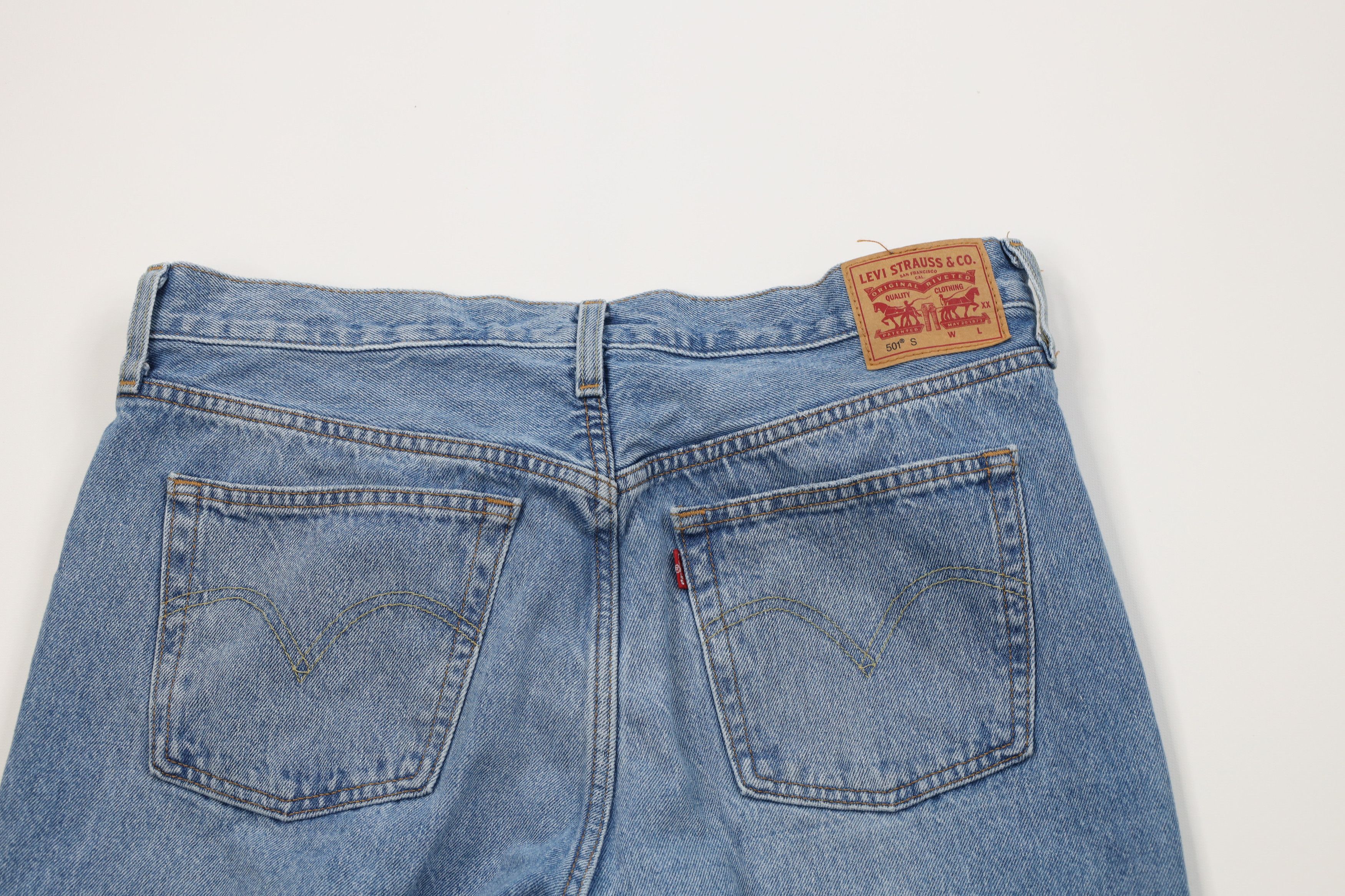 Levi's Vintage Y2K Levis 501xx Fly Original Fit Denim Jeans Cotton Size 32" / US 10 / IT 46 - 9 Thumbnail