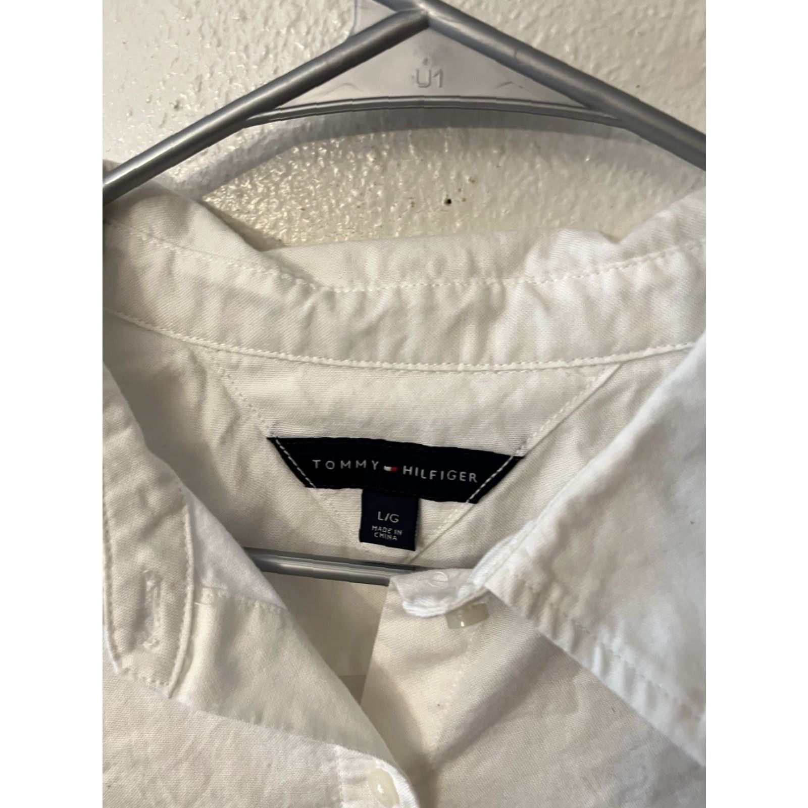 Tommy Hilfiger Tommy Hilfiger Button-Down Dress Shirt Large White Long Sleeve Mens Button-Up Size 42R - 2 Thumbnail