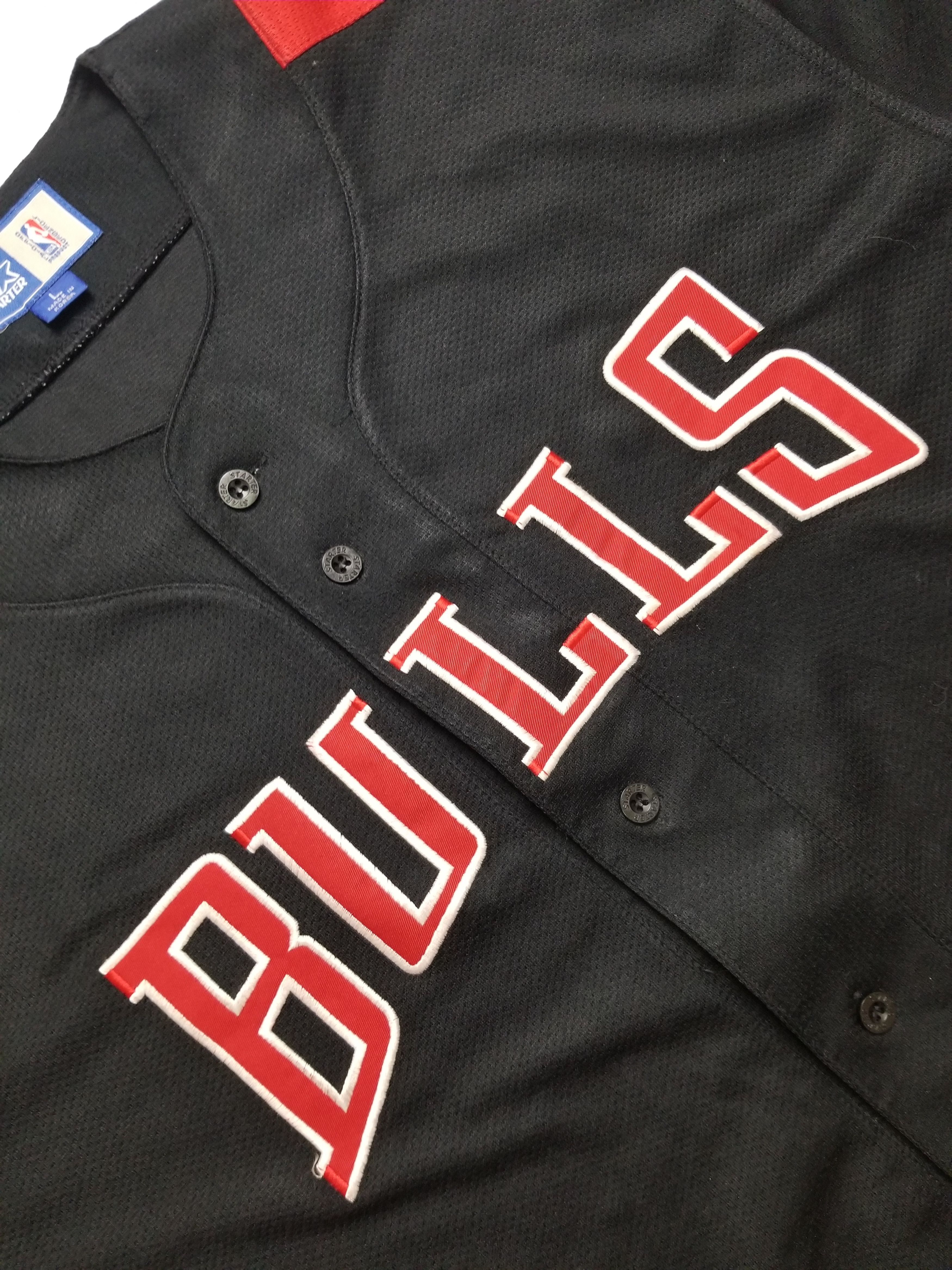 Starter Starter NBA Chicago Bulls Button Up Jersey Short Sleeve Top Size US L / EU 52-54 / 3 - 9 Thumbnail