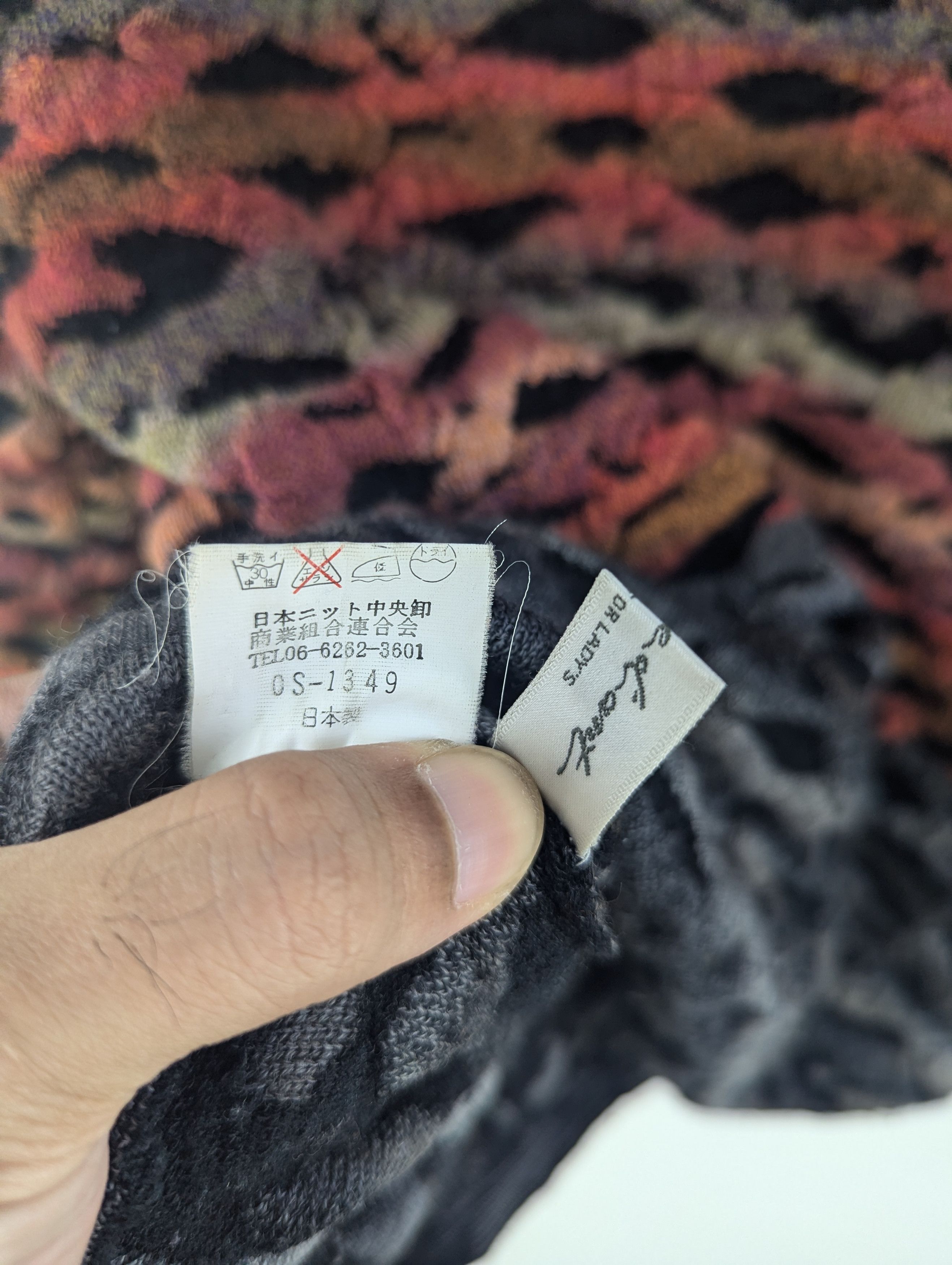 Aran Isles Knitwear × Japanese Brand × Vintage Vintage Coogi Style Wool Knit Sweater Cropped Distressed Size S / US 4 / IT 40 - 11 Thumbnail