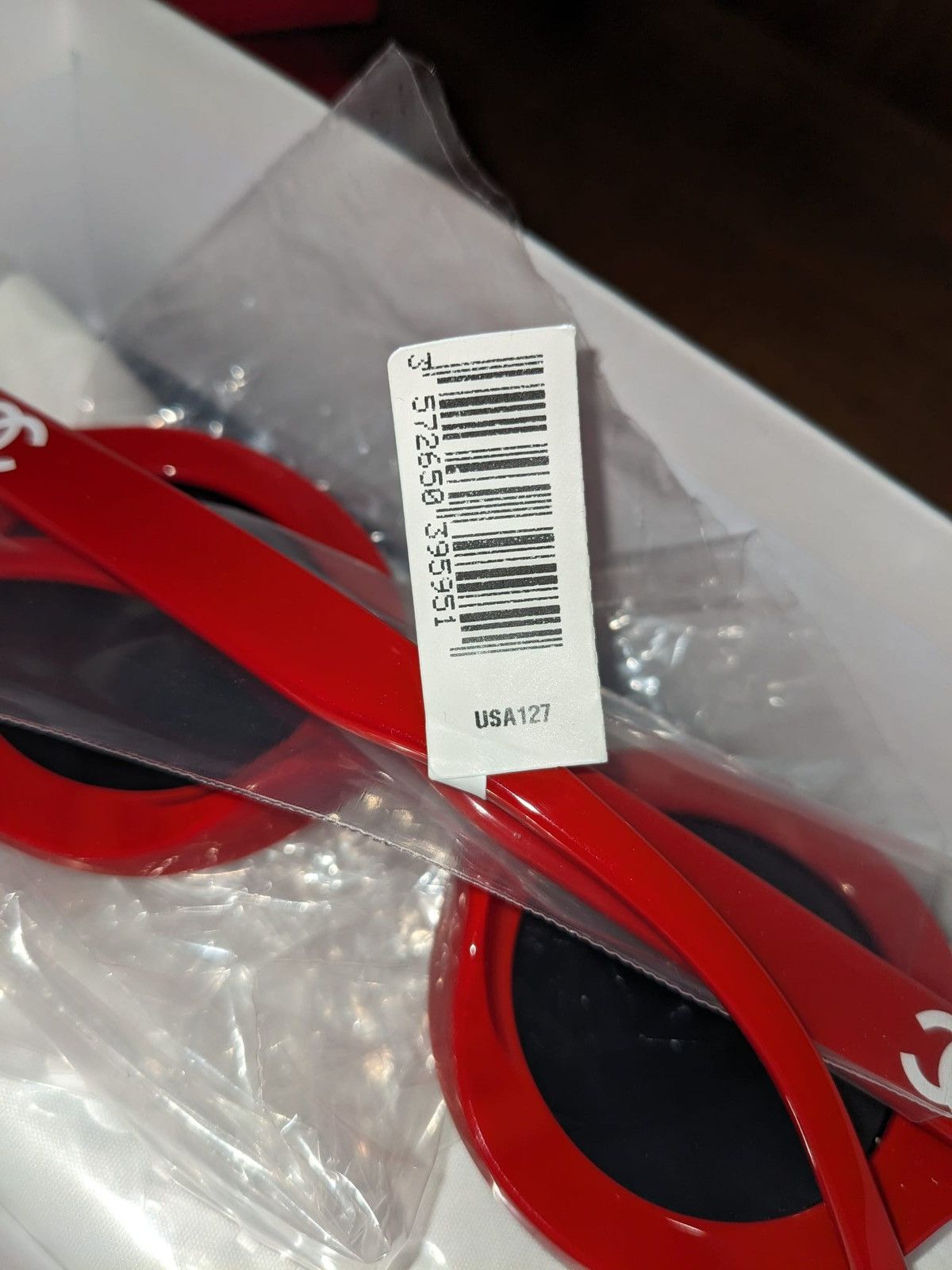 Chanel CHANEL X PHARRELL ROUND SUNGLASSES RED Size ONE SIZE - 13 Thumbnail