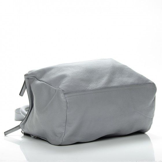 Givenchy o1loc1c0824 Size: OS / Shoulder Bag in Pearl Grey Size ONE SIZE - 4 Thumbnail
