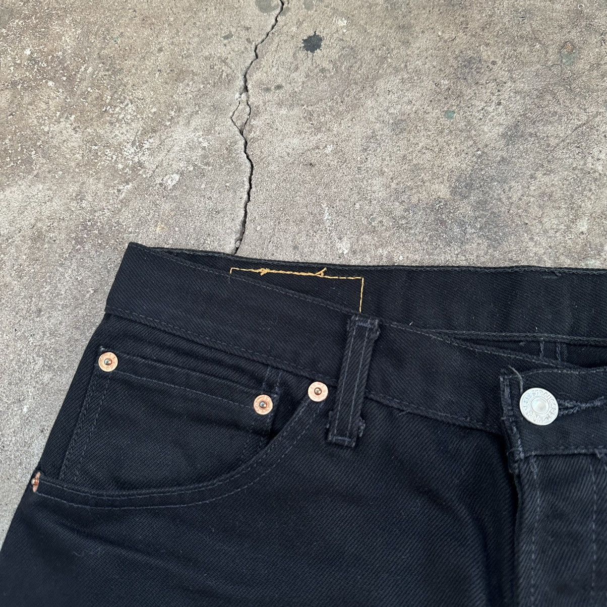 Levi's Levi’s 522 vintage black regular fit denim pants Size US 34 / EU 50 - 9 Thumbnail
