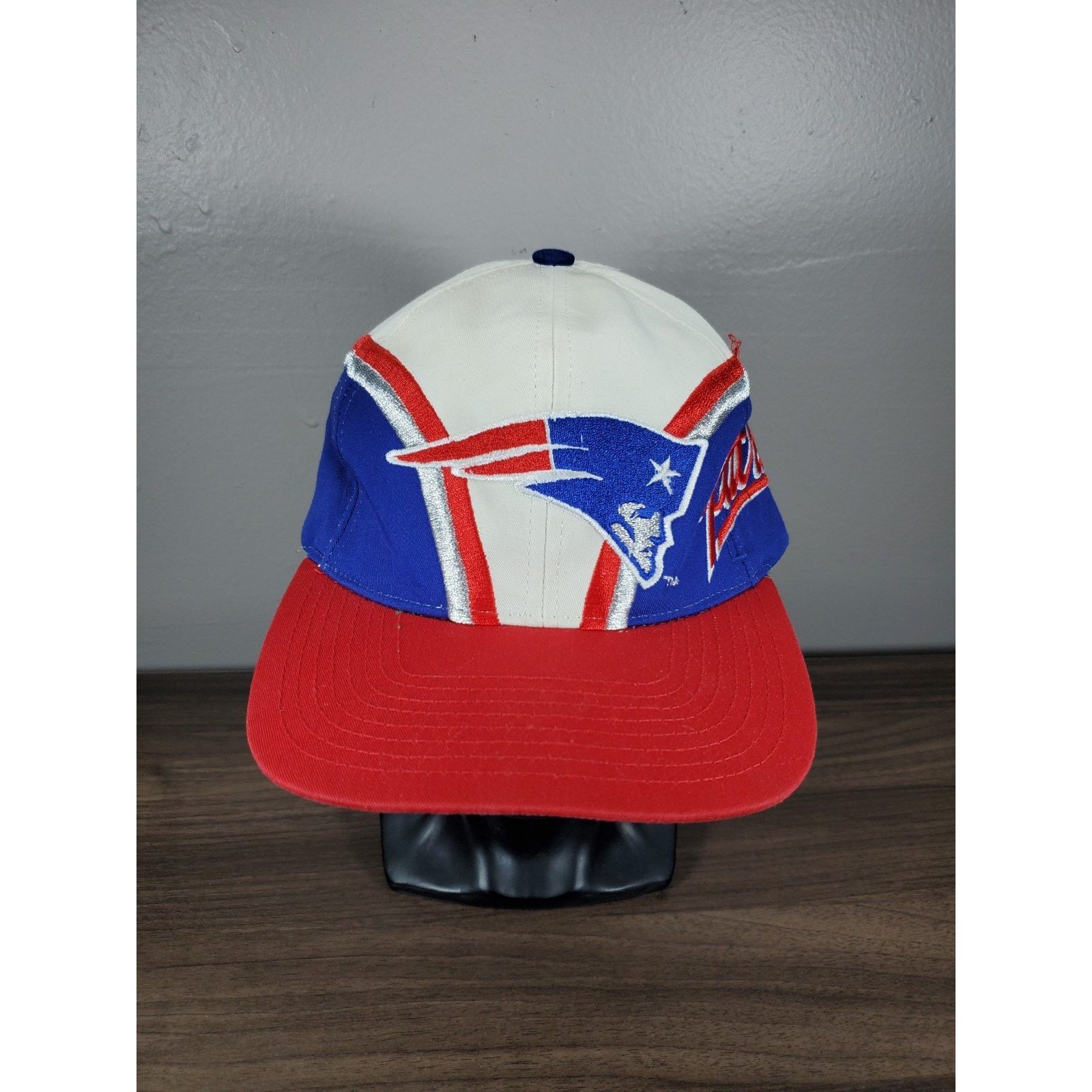 NFL × Vintage 90s Eastport NFL New England Patriots Swirl Hat Snapback Cap Size ONE SIZE - 3 Thumbnail