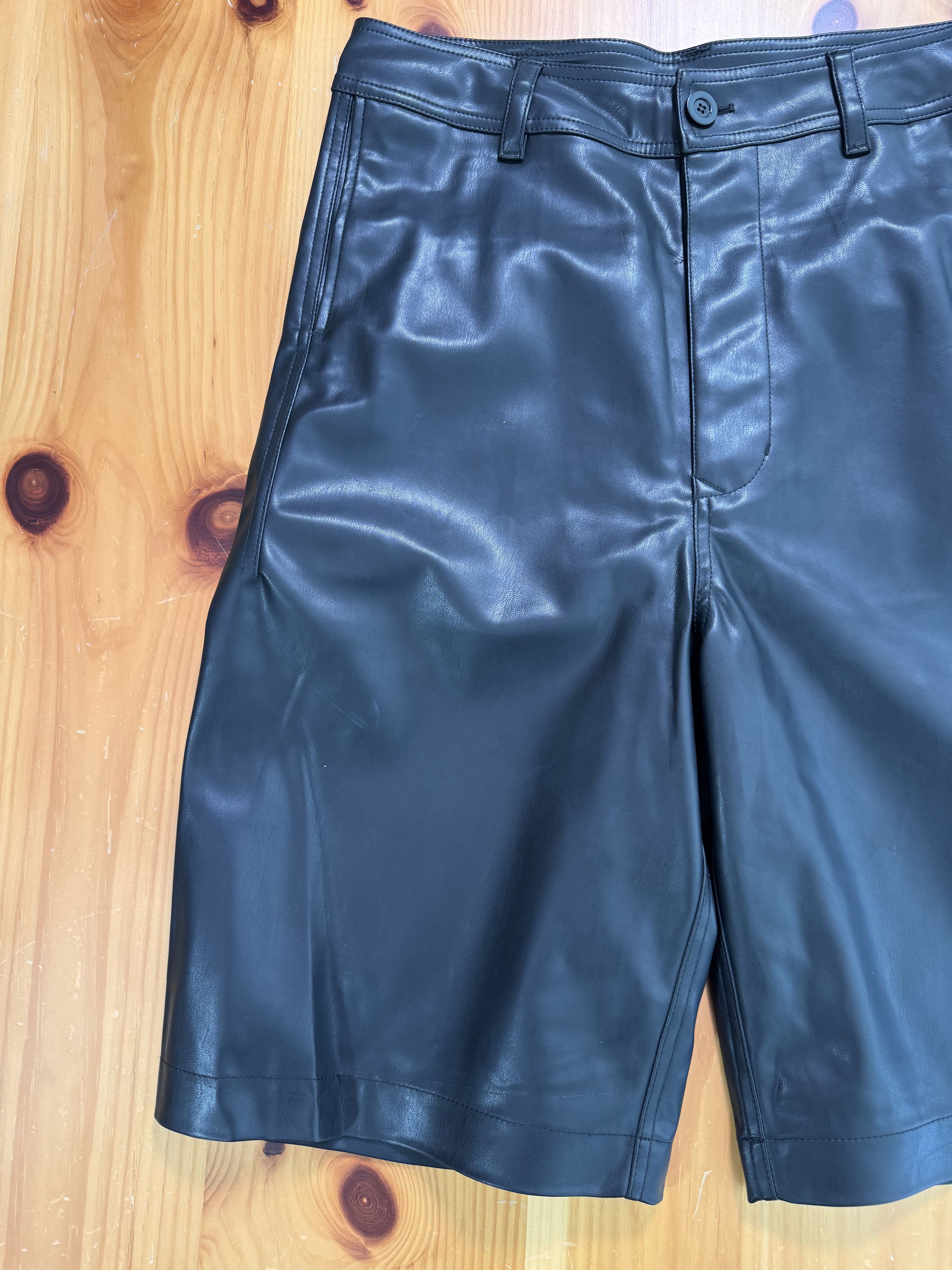 Rick Owens Rick Owens DRKSHDW Faux Leather Shorts Size US 32 / EU 48 - 2 Thumbnail