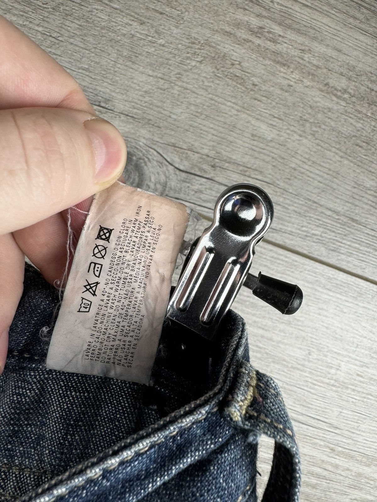 Armani × Vintage Vintage Armani Jeans On A Wide Leg size 29 Size US 29 - 6 Thumbnail