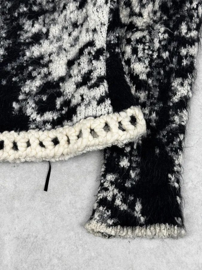 Roberto Cavalli 2000s Roberto Cavalli Black & White Leopard Wool Cardigan Jacket Size S / US 4 / IT 40 - 11 Thumbnail