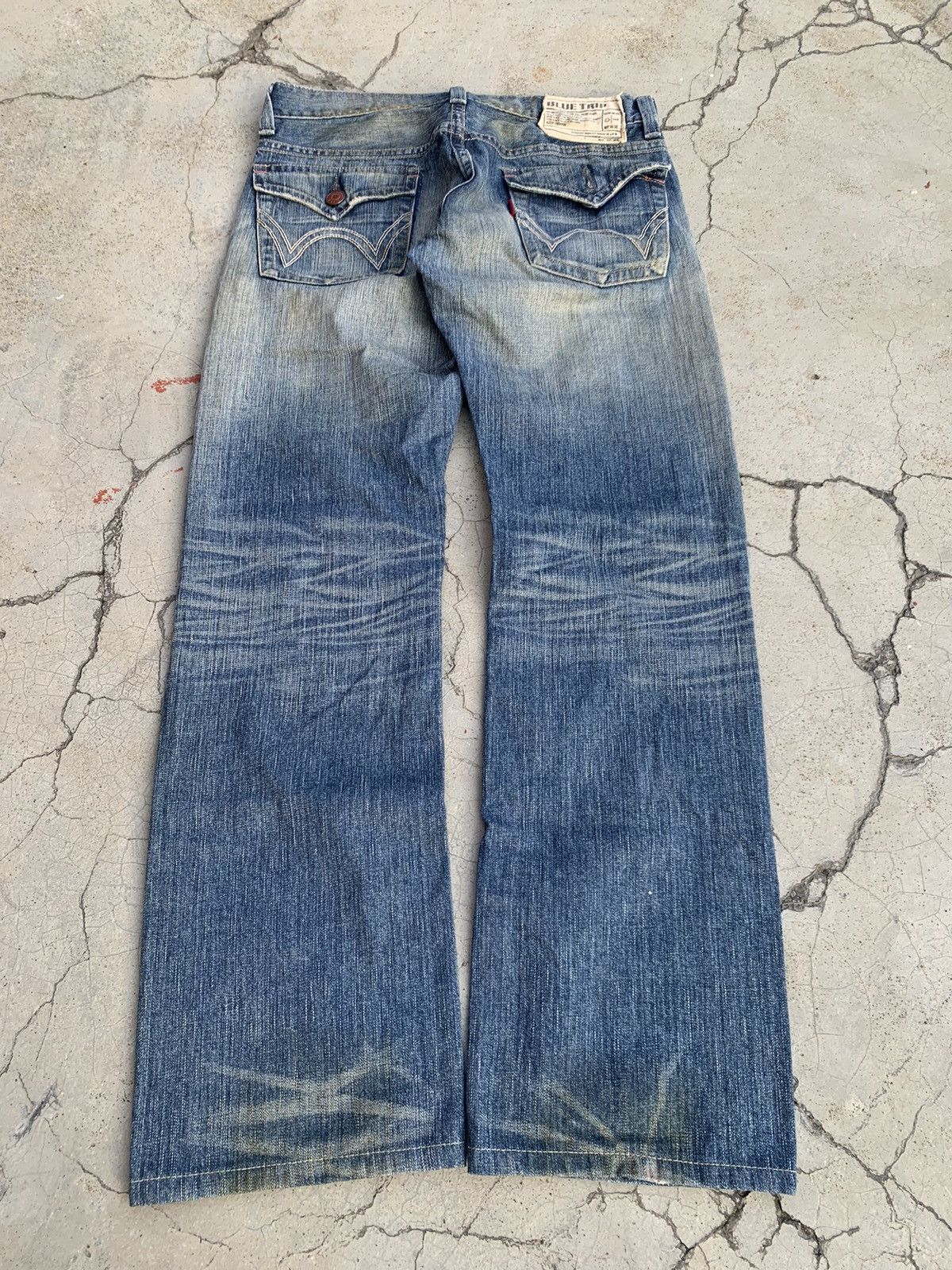 Edwin Heavy Distressed Edwin 503 jeans. Size US 32 / EU 48 - 2 Thumbnail