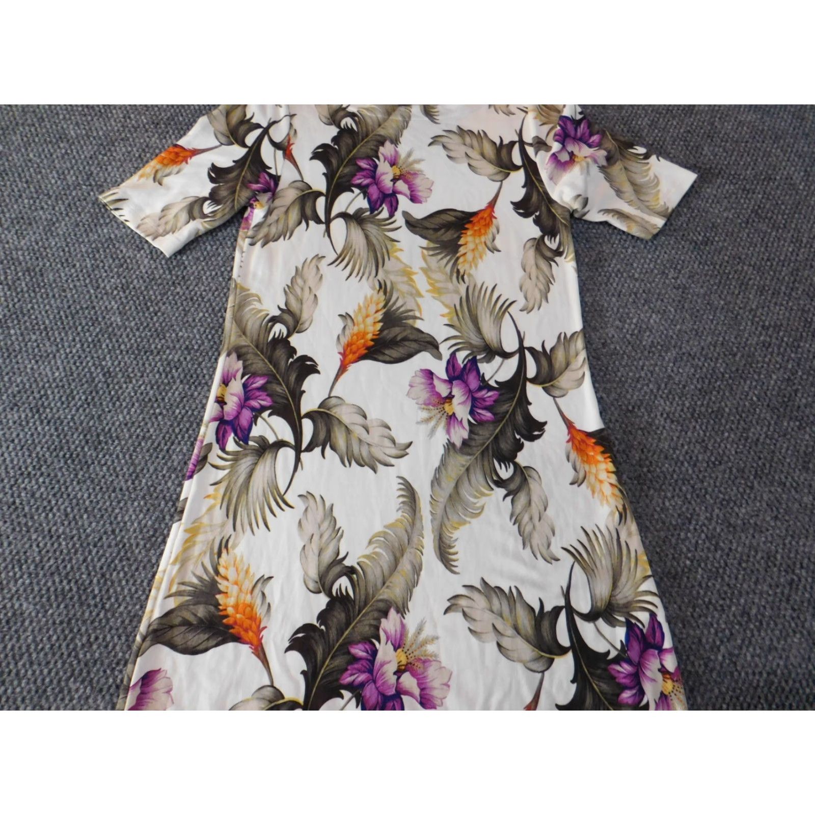 Tommy Bahama Tommy Bahama Dress Womens Midi A-Line Floral White S Short Sleeve Mock Neck Zip Crochet Knit Stretch Summer Casual Size S / US 4 / IT 40 - 4 Thumbnail