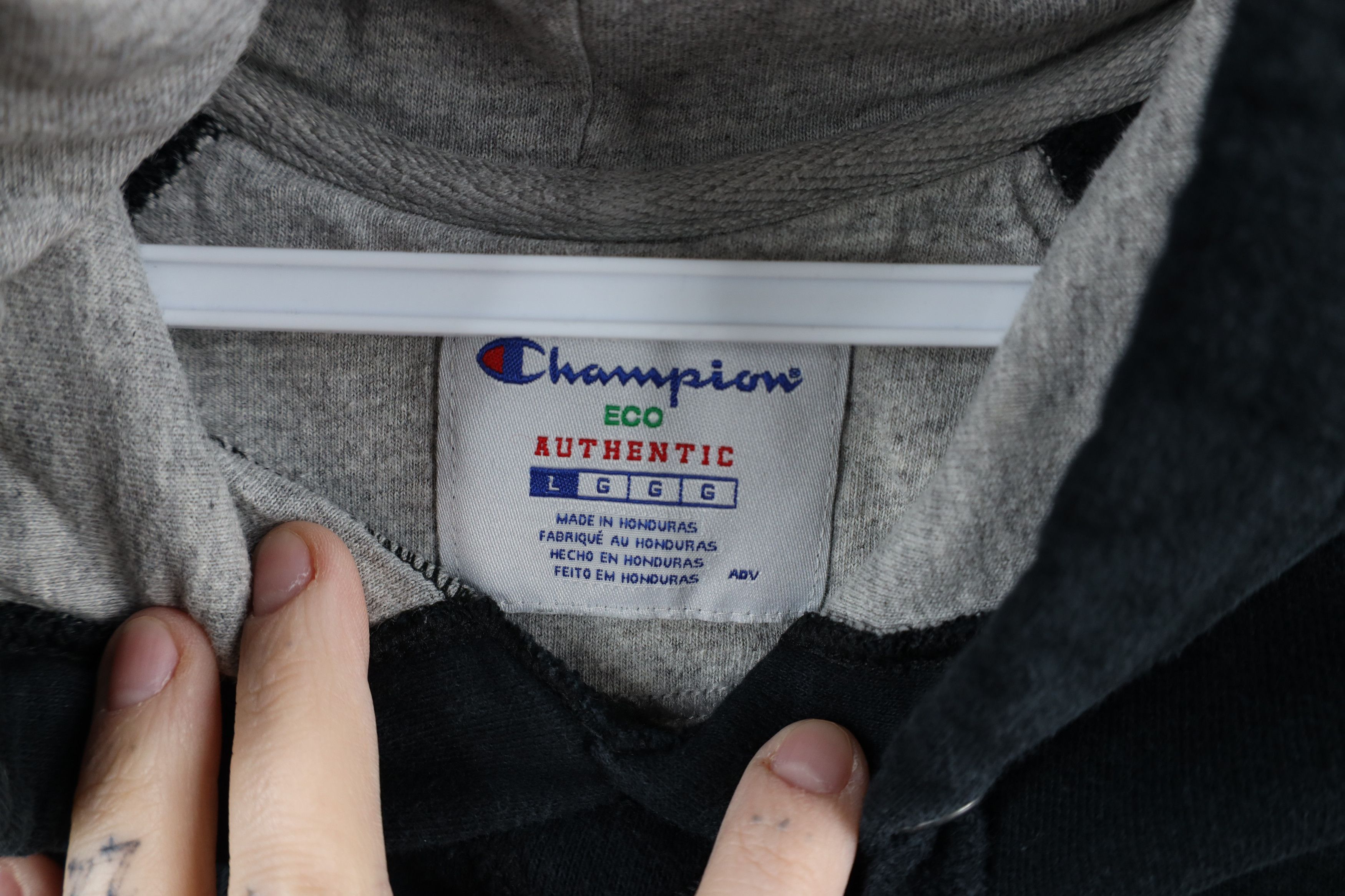 Champion × Vintage Vintage Champion Faded Classic Logo Hoodie Sweatshirt Black Size L / US 10 / IT 46 - 9 Thumbnail