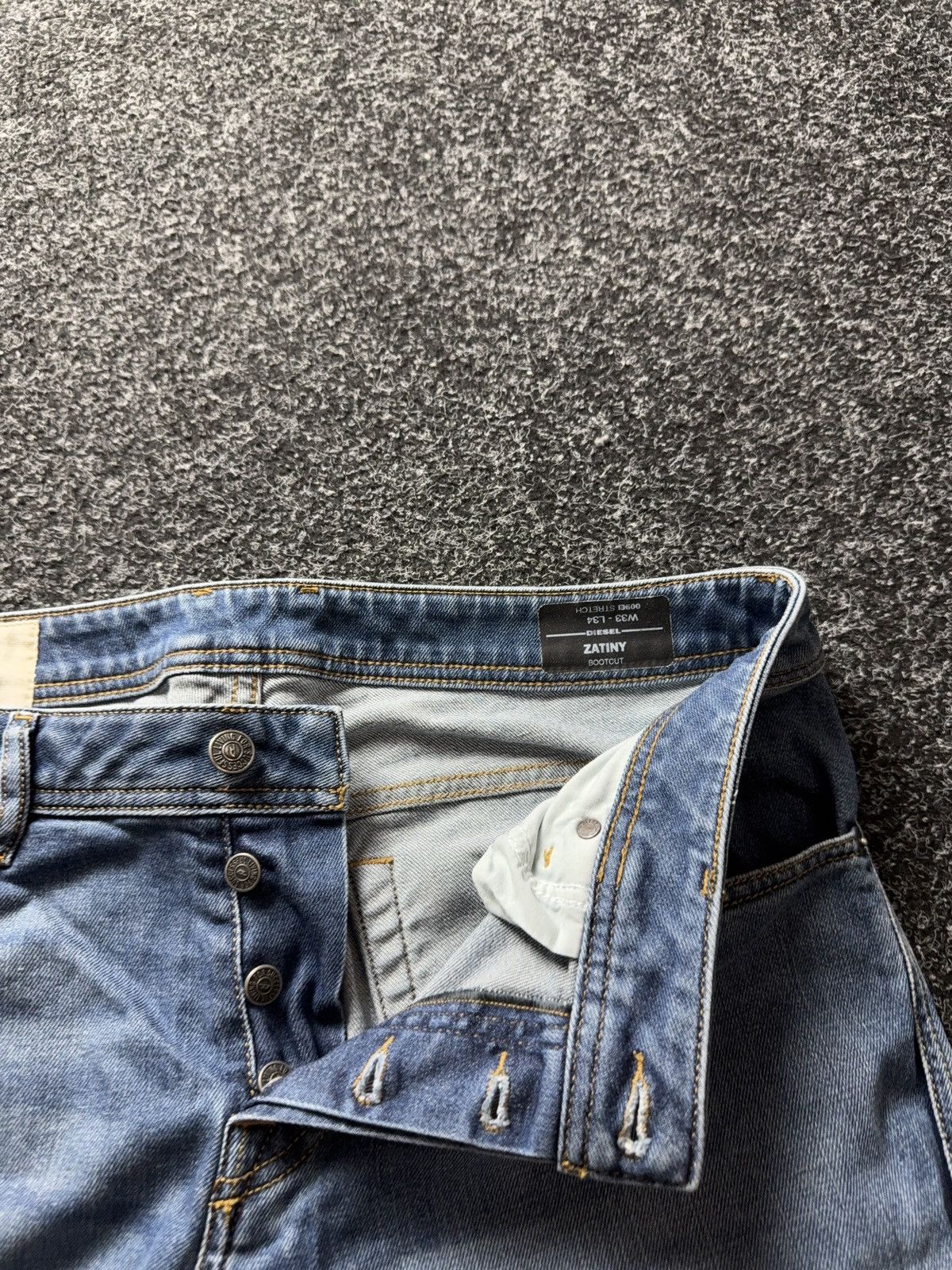 Diesel Vintage Luxury 00s Diesel Distressed Zatiny Jeans Y2K Denim Size US 33 - 12 Thumbnail