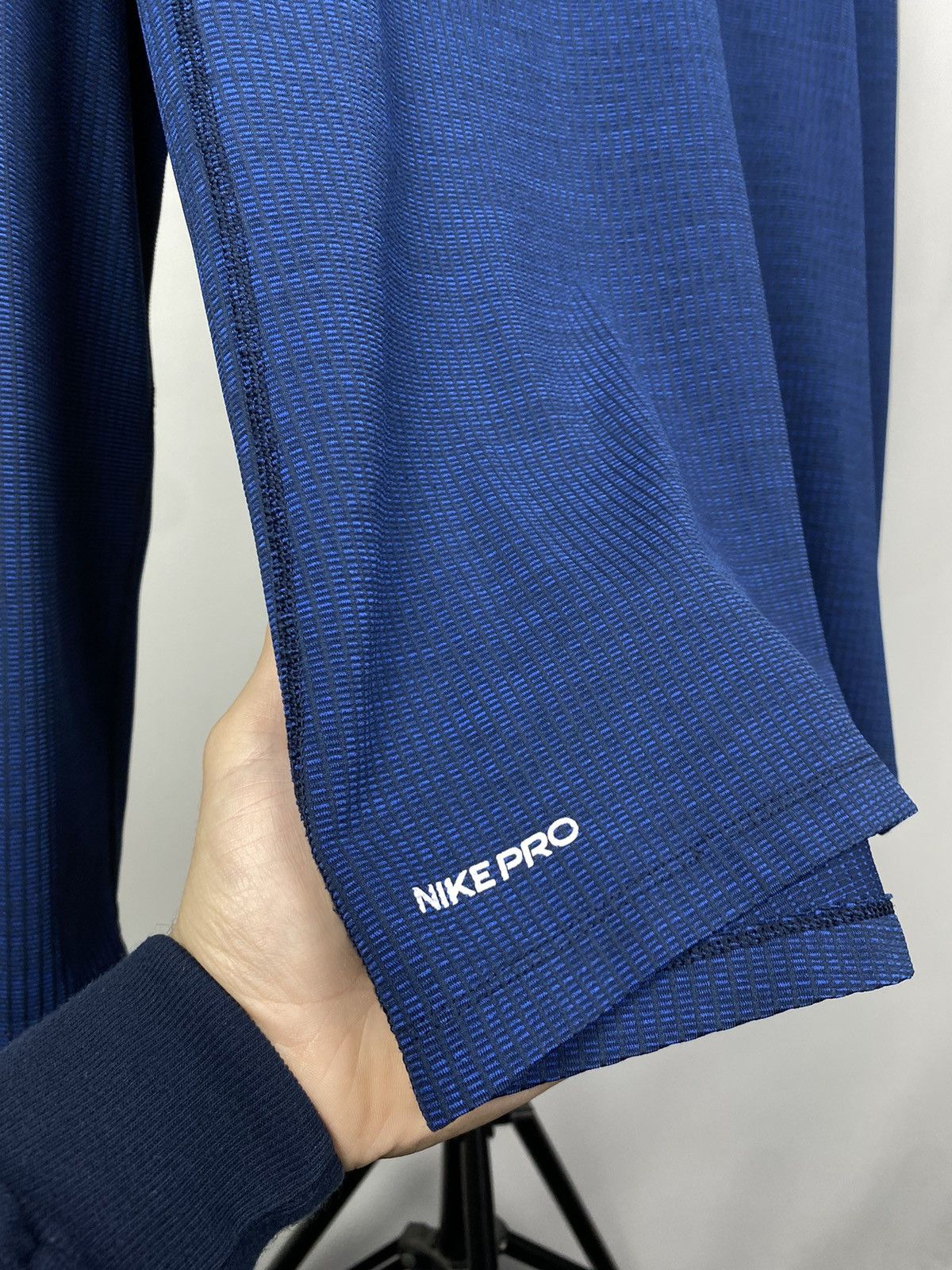 Nike × Vintage Vintage 00s Nike Nike PRO long sleeve Drill ACG y2k Size US M / EU 48-50 / 2 - 5 Thumbnail