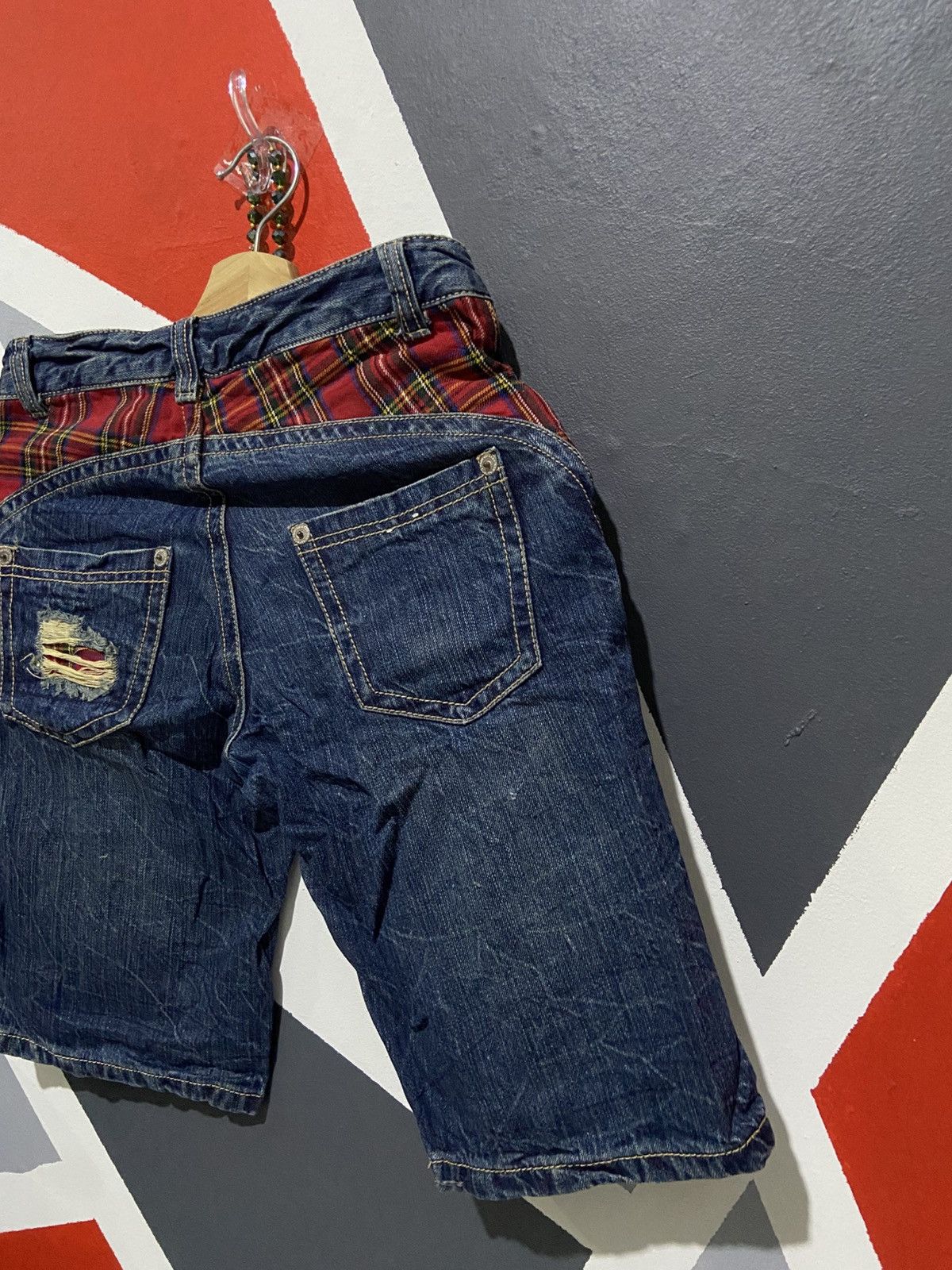 Japanese Brand Distressed Short Denim Pant Size US 28 / EU 44 - 4 Thumbnail