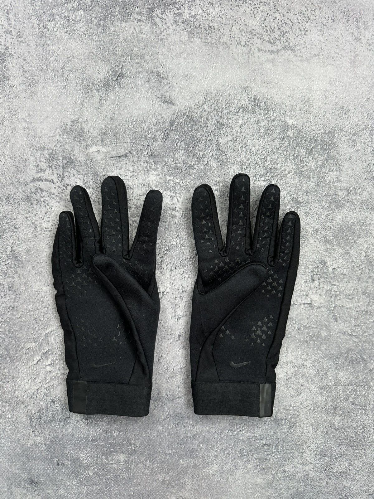 Nike Nike Jordan PSG Paris Saint-Germain HyperWarm Black Gloves Size ONE SIZE - 6 Thumbnail