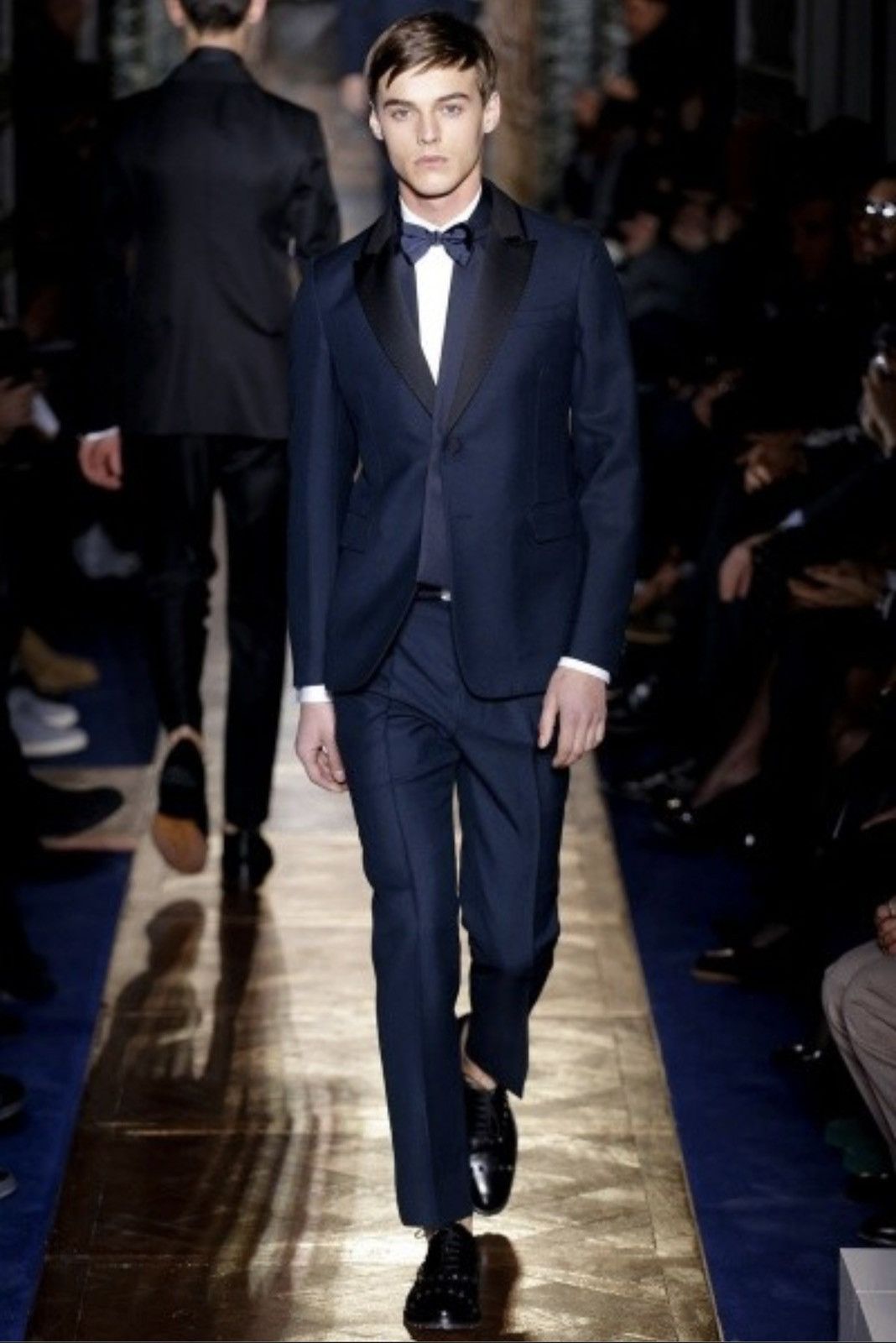 Valentino Valentino deep blue suite size 48 Size 48R - 3 Thumbnail