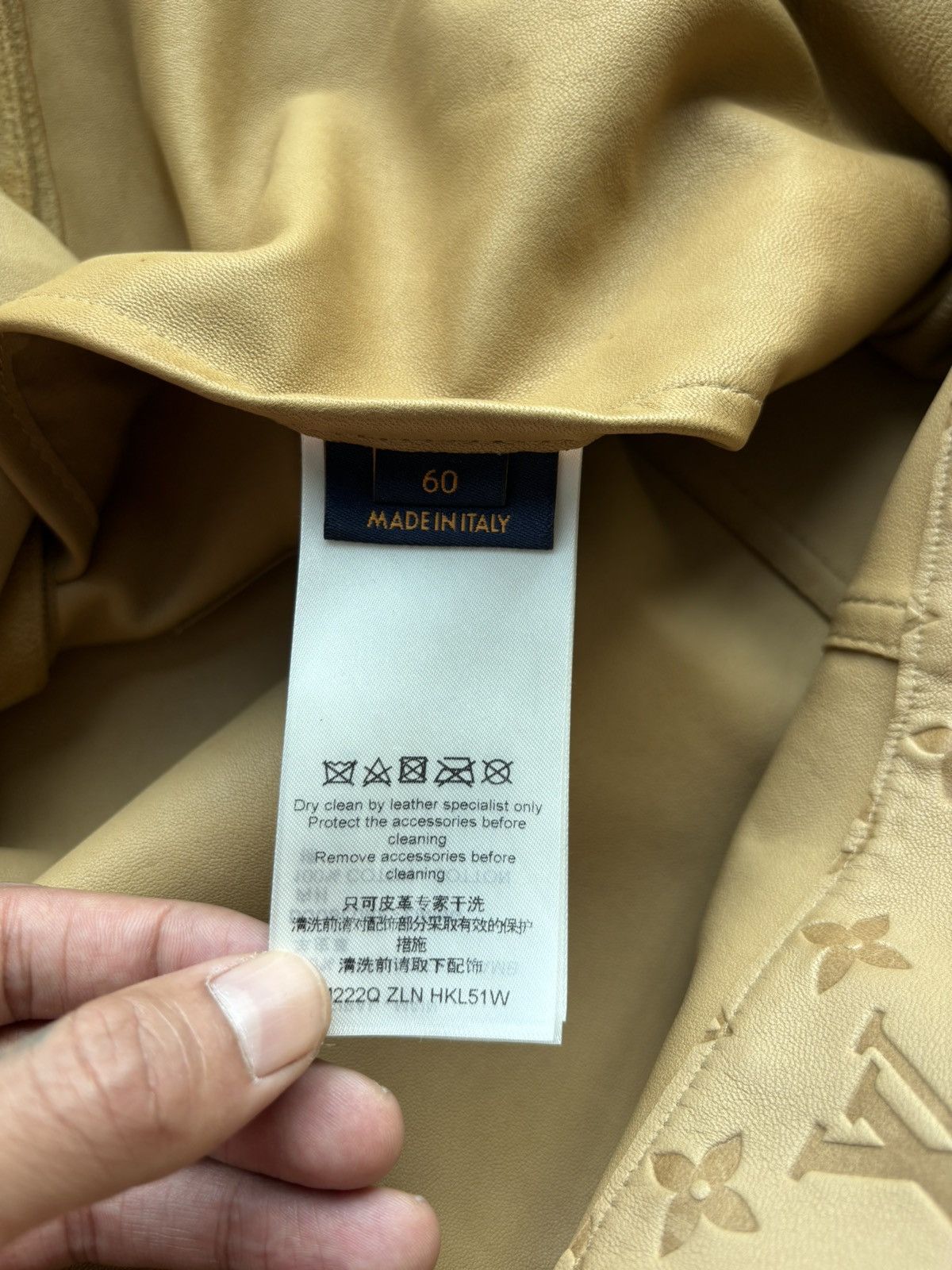 Louis Vuitton Louis Vuitton Staples Edition Jacket Size US XL / EU 56 / 4 - 9 Thumbnail