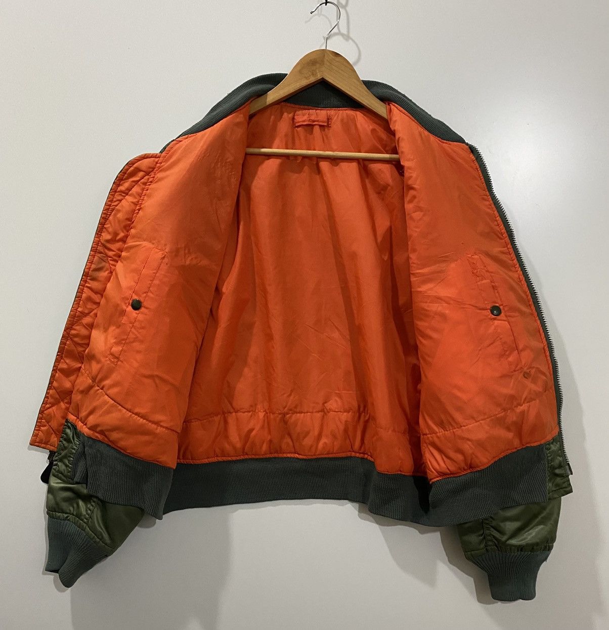 Uniform Bridge JACKET FLYERS’MAN ITERMEDIATE MA-1 Size US L / EU 52-54 / 3 - 6 Thumbnail