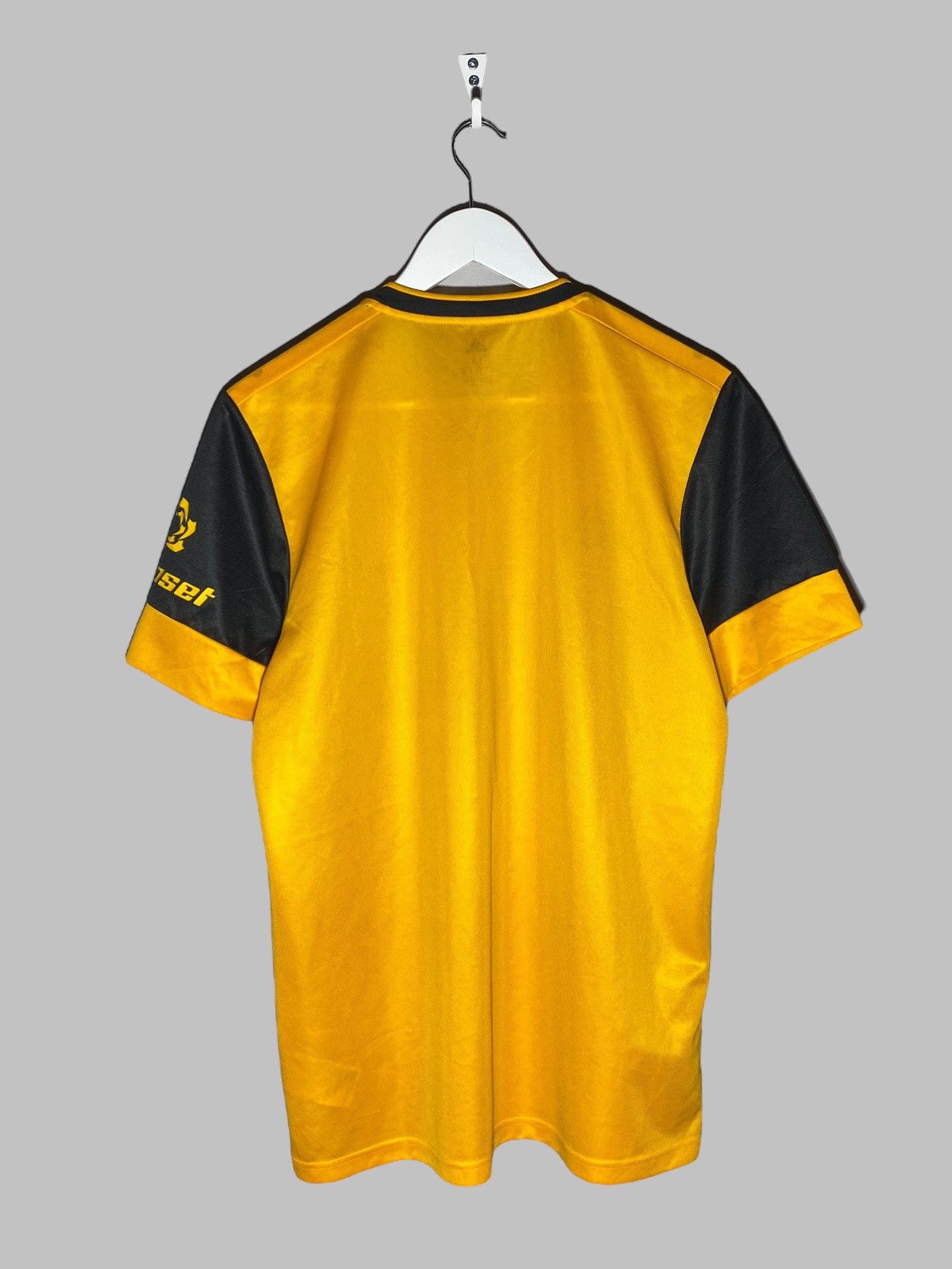 Adidas Adidas FC Wolves Wolverhampton 2020 Home Football Shirt Size US M / EU 48-50 / 2 - 2 Thumbnail