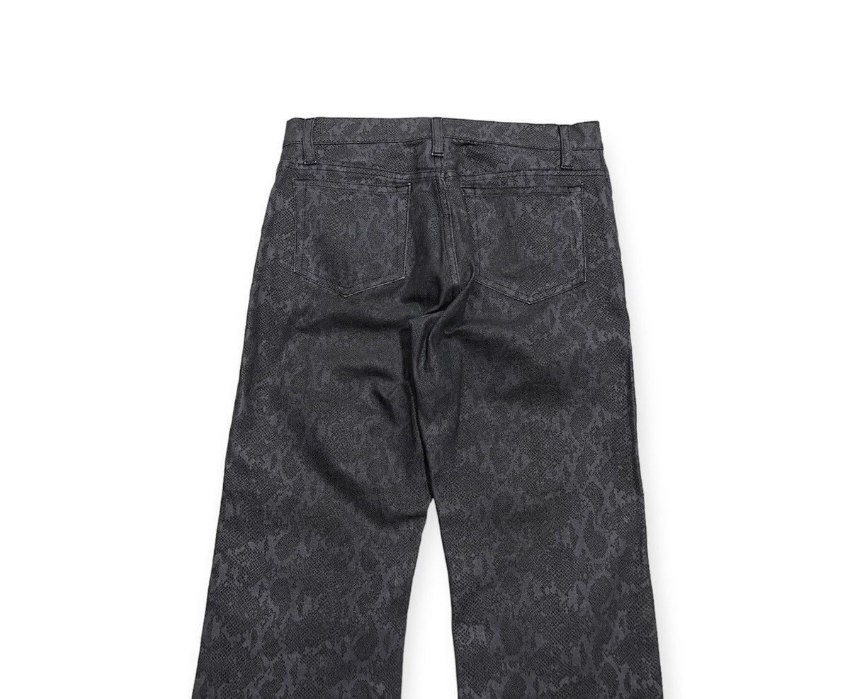 Japanese Brand Snake Printed Flare Denim Size US 28 / EU 44 - 4 Thumbnail