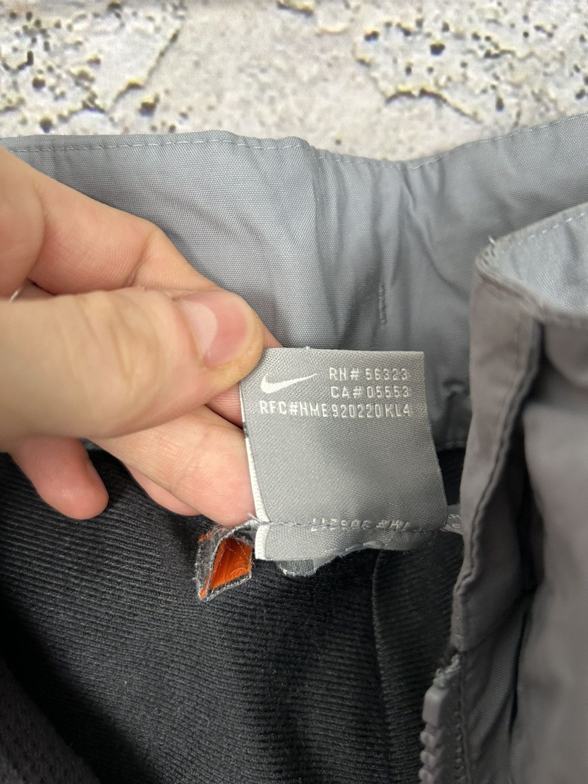 Nike Vintage Nike ACG Ski Snowboarding Pants Rare Streetwear Size US 34 / EU 50 - 7 Thumbnail