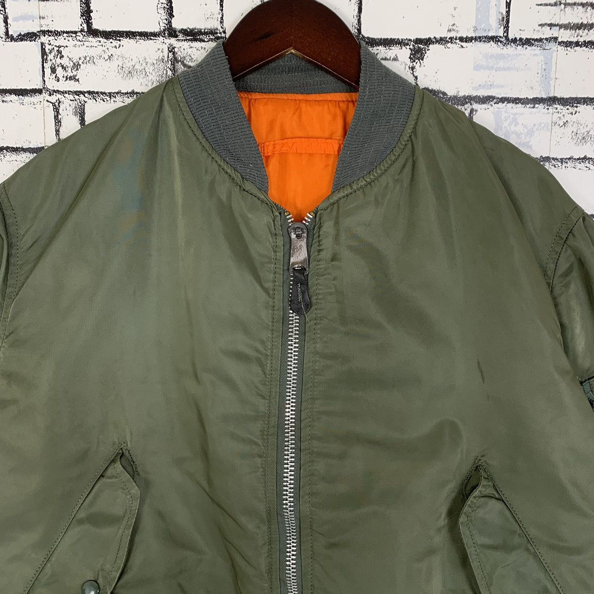 Alpha Industries Alpha Industries American Military Bomber Flight Jacket Size US L / EU 52-54 / 3 - 2 Thumbnail
