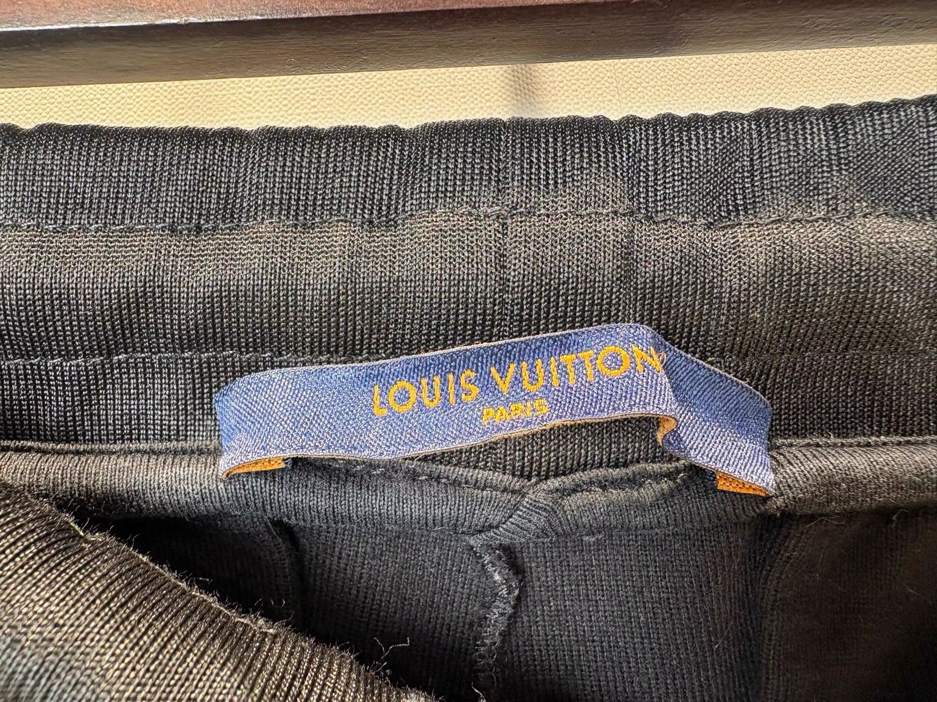 Louis Vuitton Louis Vuitton Striped Embroidered Letter Trousers K36 Size US 39 - 3 Thumbnail