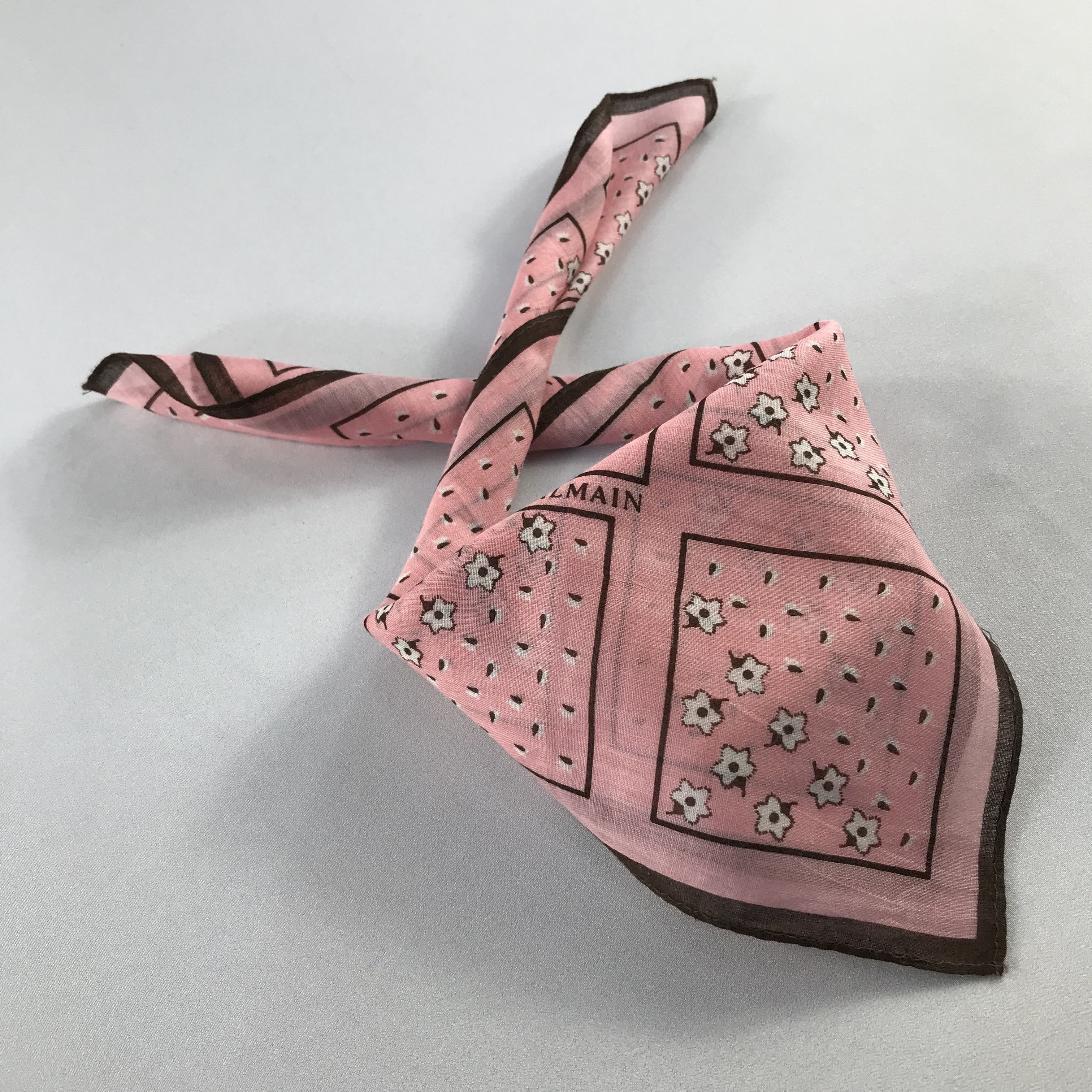 Pierre Balmain Pierre Balmain Handkerchief / Bandana / Neckerchief C579 Size ONE SIZE - 2 Thumbnail