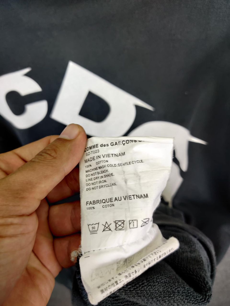 Comme des Garcons Vintage Comme Des Garcons CDG Sweathirt Hooodie Pullover Size US XL / EU 56 / 4 - 11 Thumbnail
