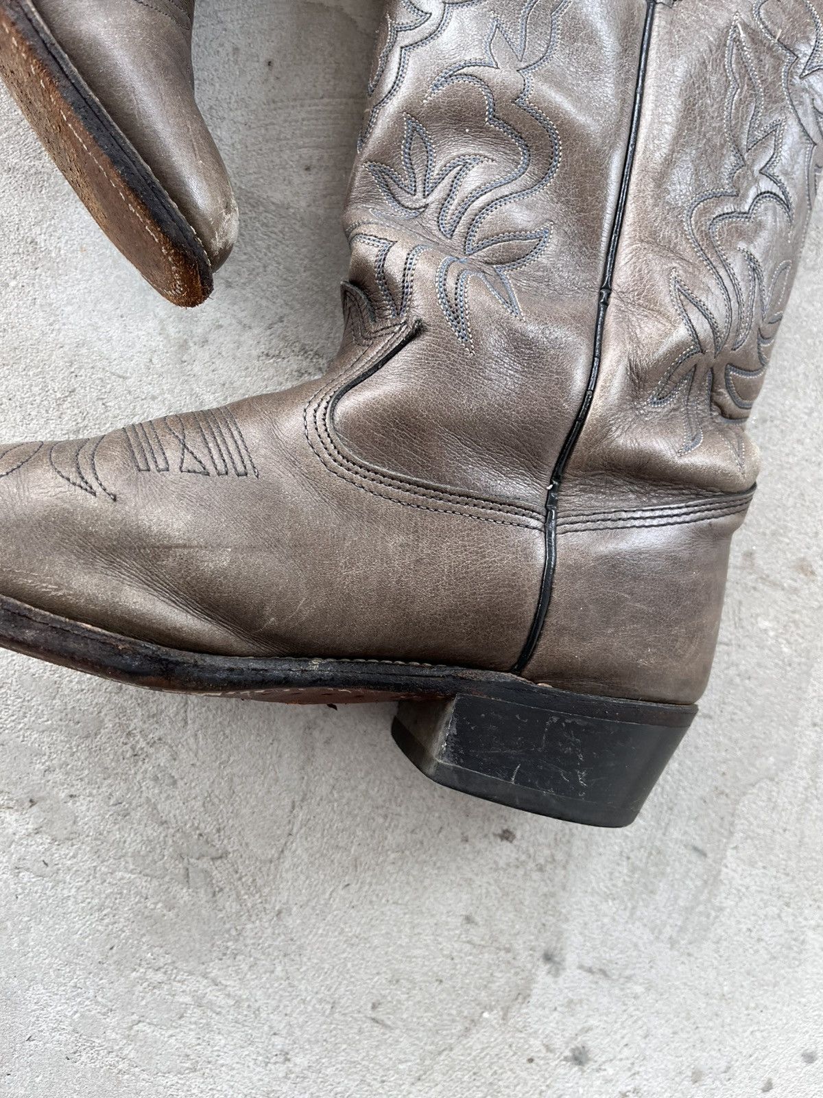 Cowboy Equipment Vintage Laredo Western Cowboy Leather Boots Rare Avant-Garde Size US 9 / EU 42 - 17 Thumbnail